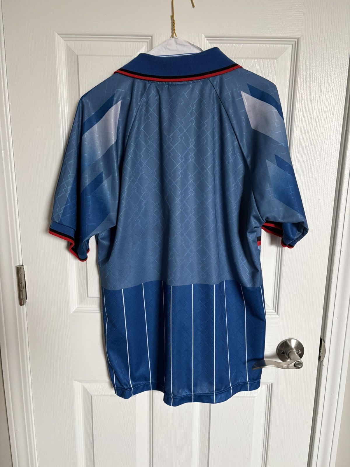 Other AC Milan 1995/1996 Alternate Jersey Size US M / EU 48-50 / 2 - 2 Thumbnail