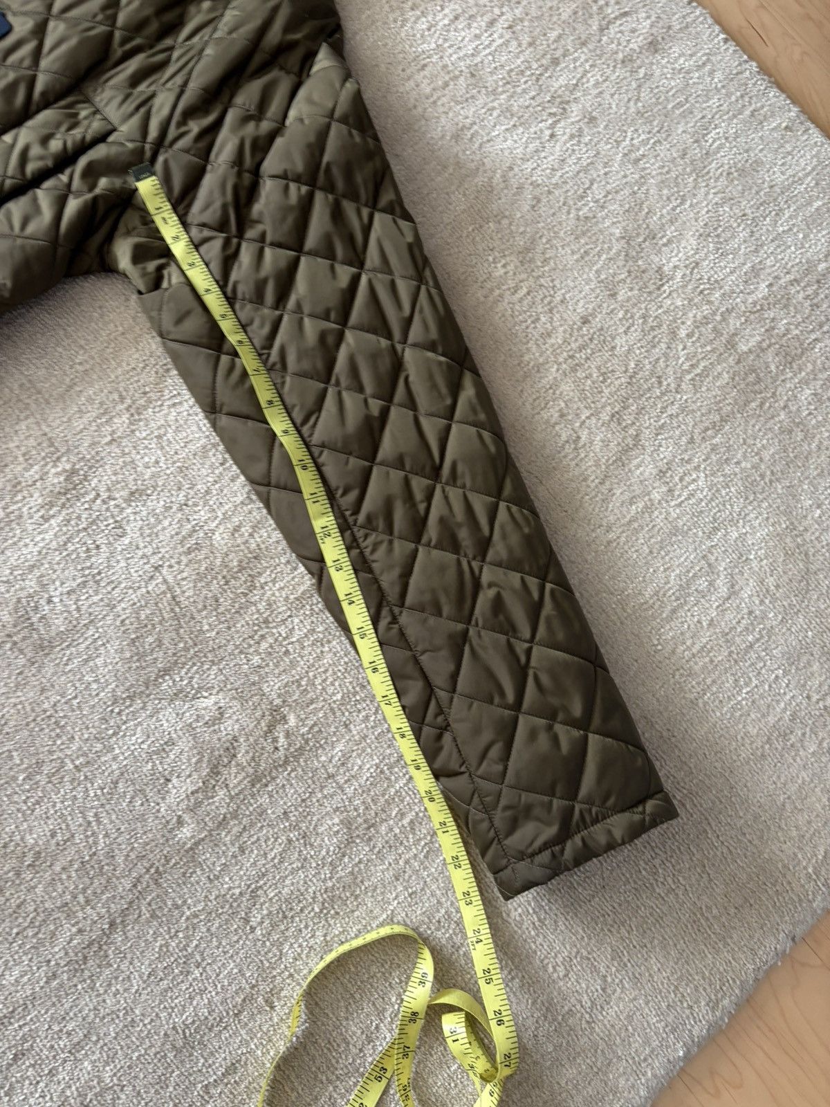 Herno Herno mens barn quilted jacket military green 48 NWT Size US M / EU 48-50 / 2 - 10 Thumbnail