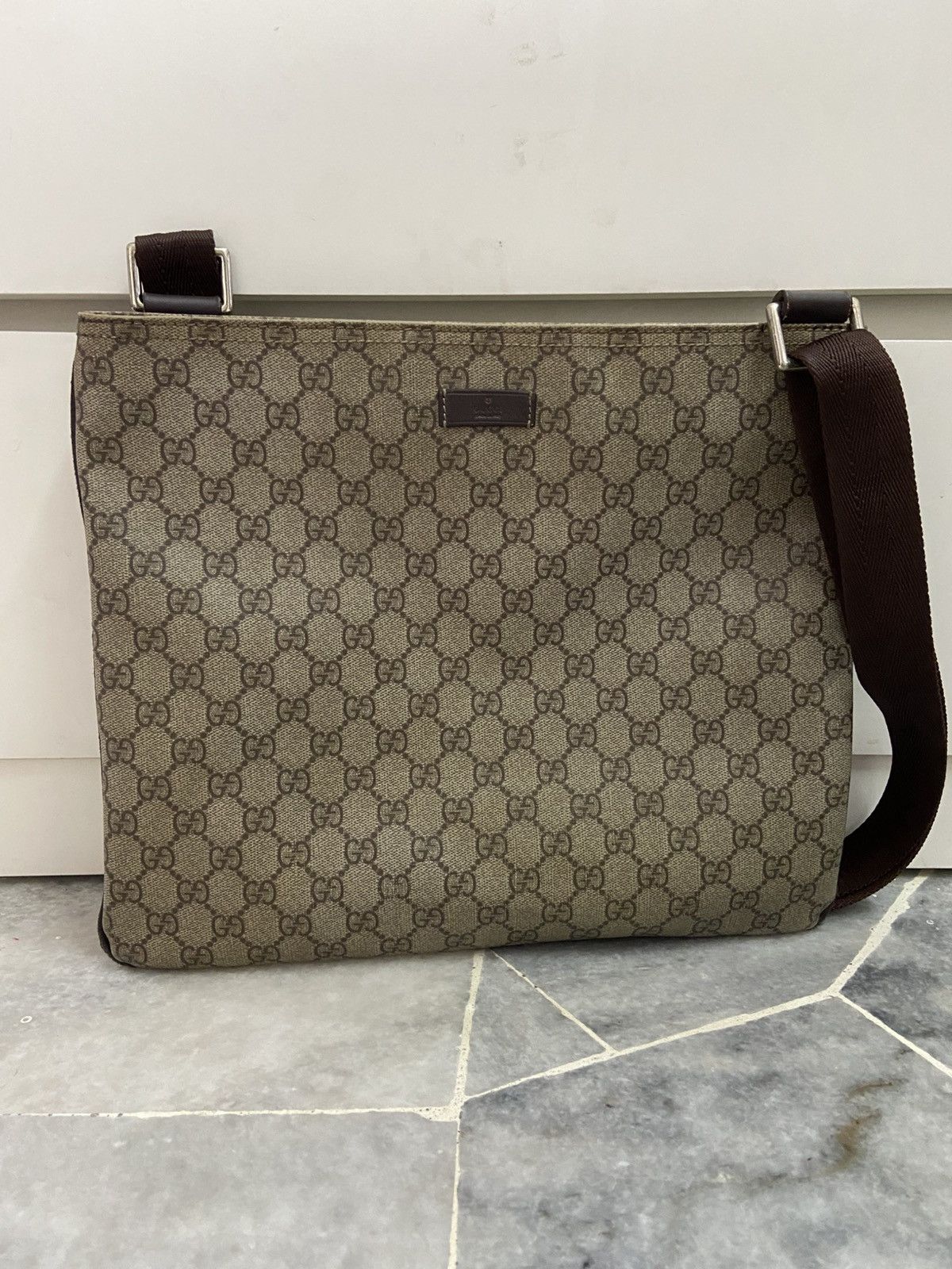 Gucci Gucci GG Supreme Canvas Crossbody Shoulder Bag Size ONE SIZE - 1 Thumbnail