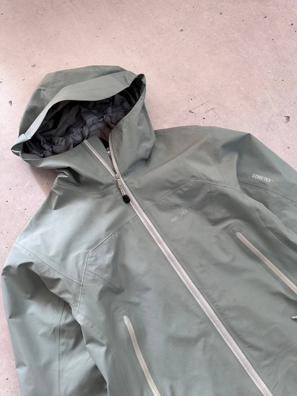 Arc'teryx Arc’teryx Zeta LT Gore-Tex Jacket Women’s L Shell Green Rare Size L / US 10 / IT 46 - 5 Thumbnail
