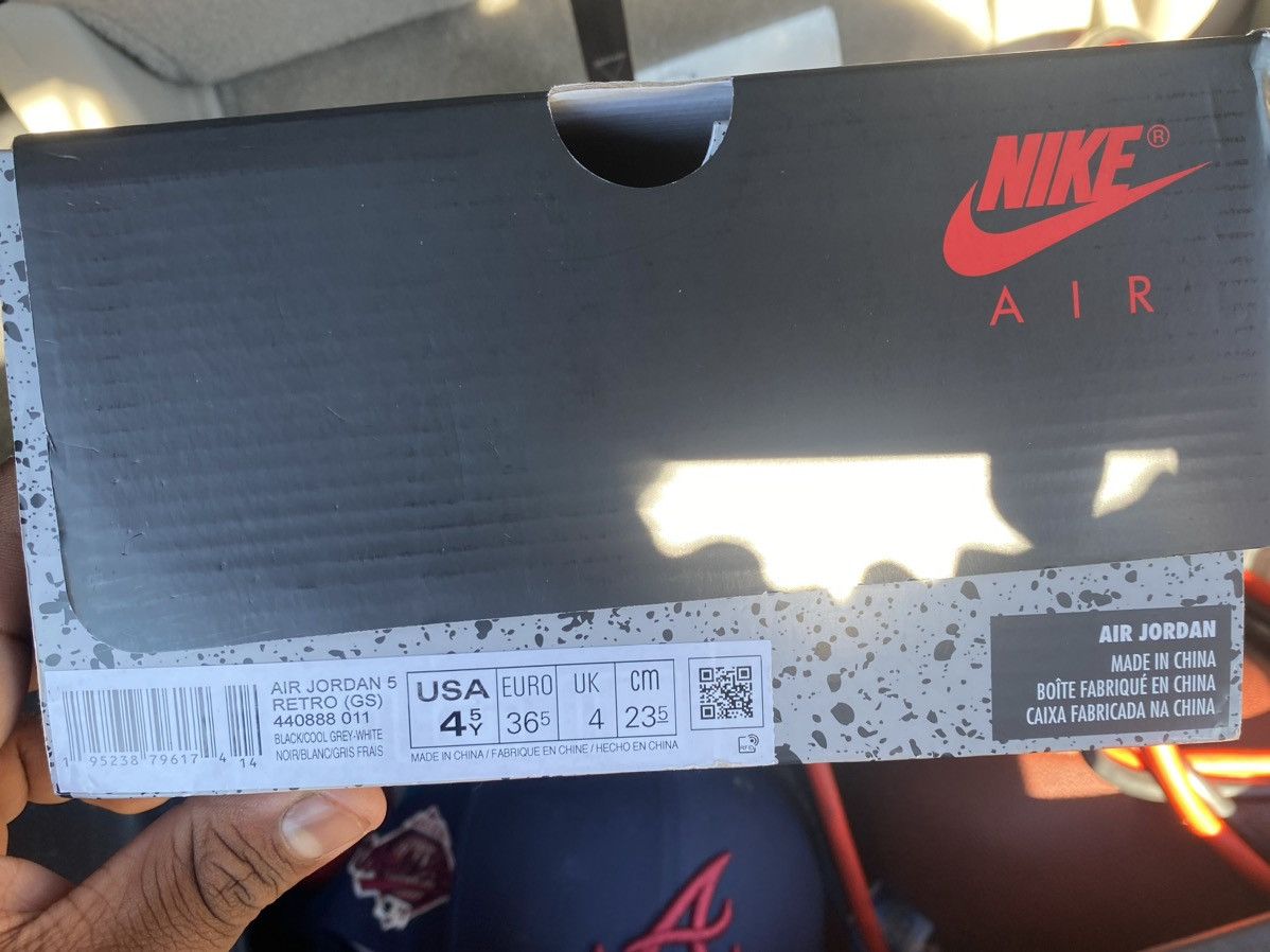 Jordan Brand Jordan 5 oreo Size US 4.5 / IT 34.5 - 6 Thumbnail