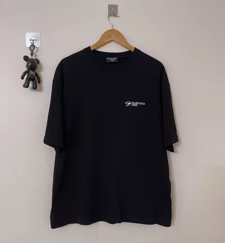 Balenciaga Balenciaga Embroidered Arrow Short Sleeve 2502-Nextarrow Size US L / EU 52-54 / 3 - 1 Thumbnail