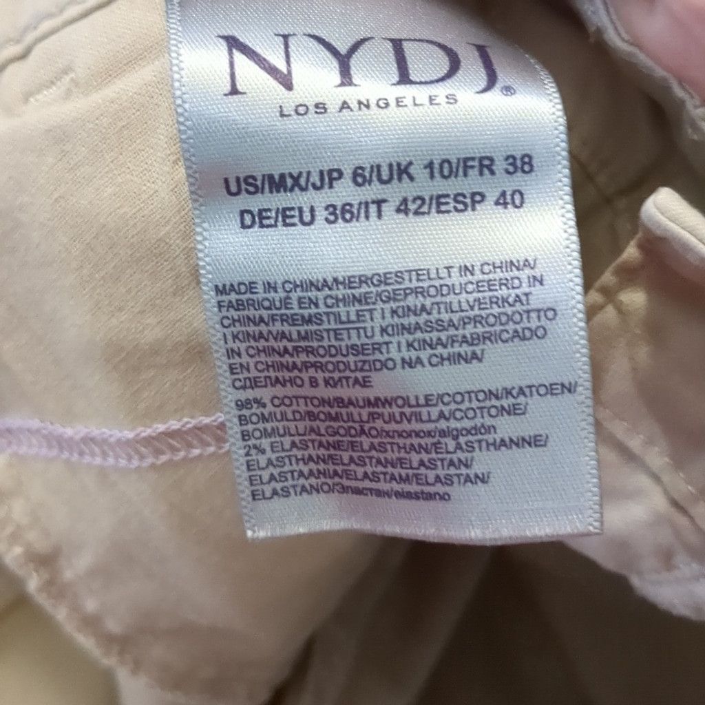 NYDJ NYDJ cream lift tick technology Bermuda shorts size 6 Size 28" / US 6 / IT 42 - 3 Thumbnail