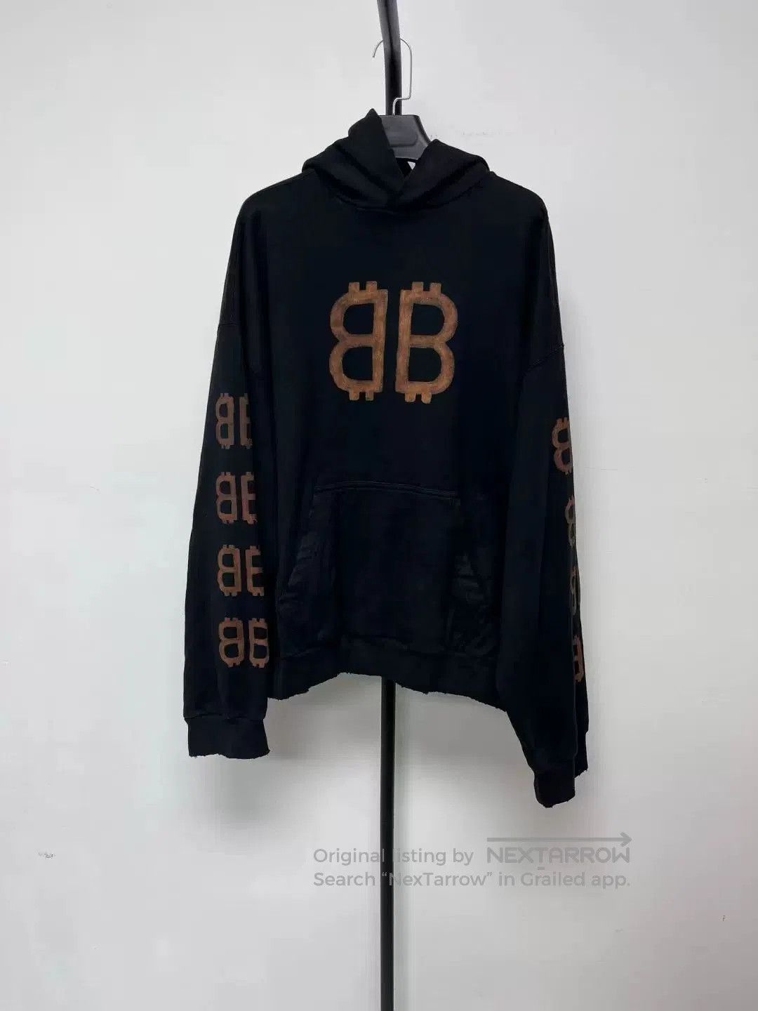 Balenciaga Balenciaga Black Hooded Sweatshirt with Logo. Size US M / EU 48-50 / 2 - 1 Thumbnail