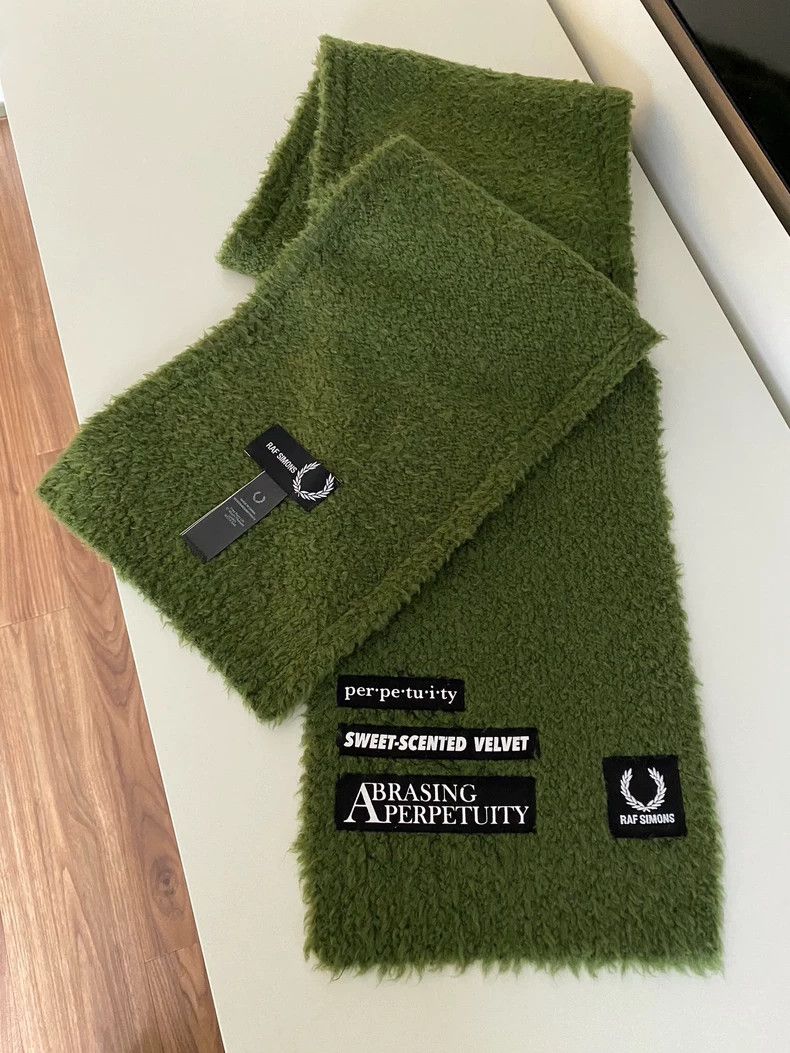 Raf Simons Raf simons Co-branded army green scarf Size ONE SIZE - 2 Thumbnail
