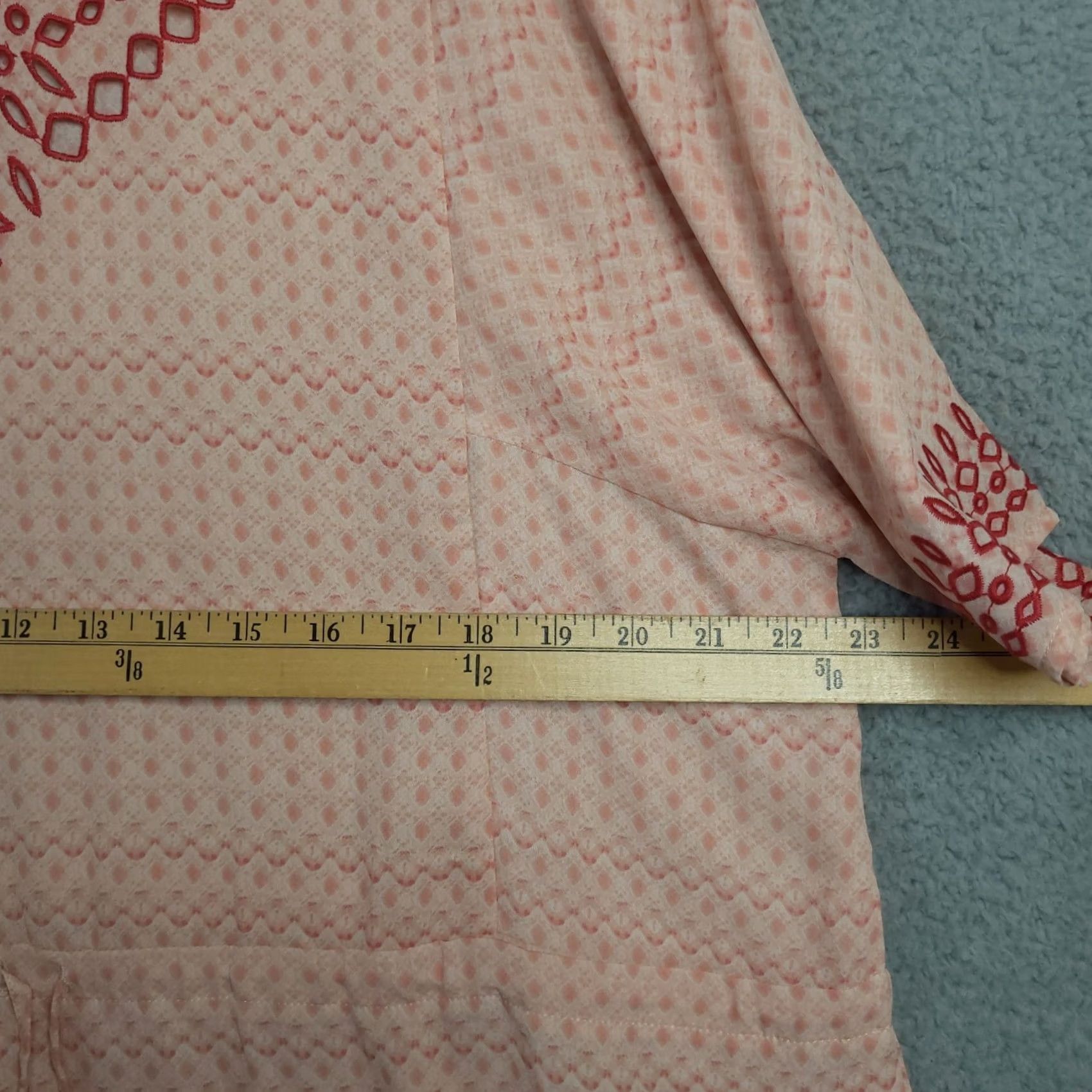 Anthropologie Anthropologie Blouse Shirt Women's Embroidered Peach tie waist Sz M Multicolor Short Sleeve Round Neck Casual All Seasons Regular Fit Size M / US 6-8 / IT 42-44 - 4 Thumbnail