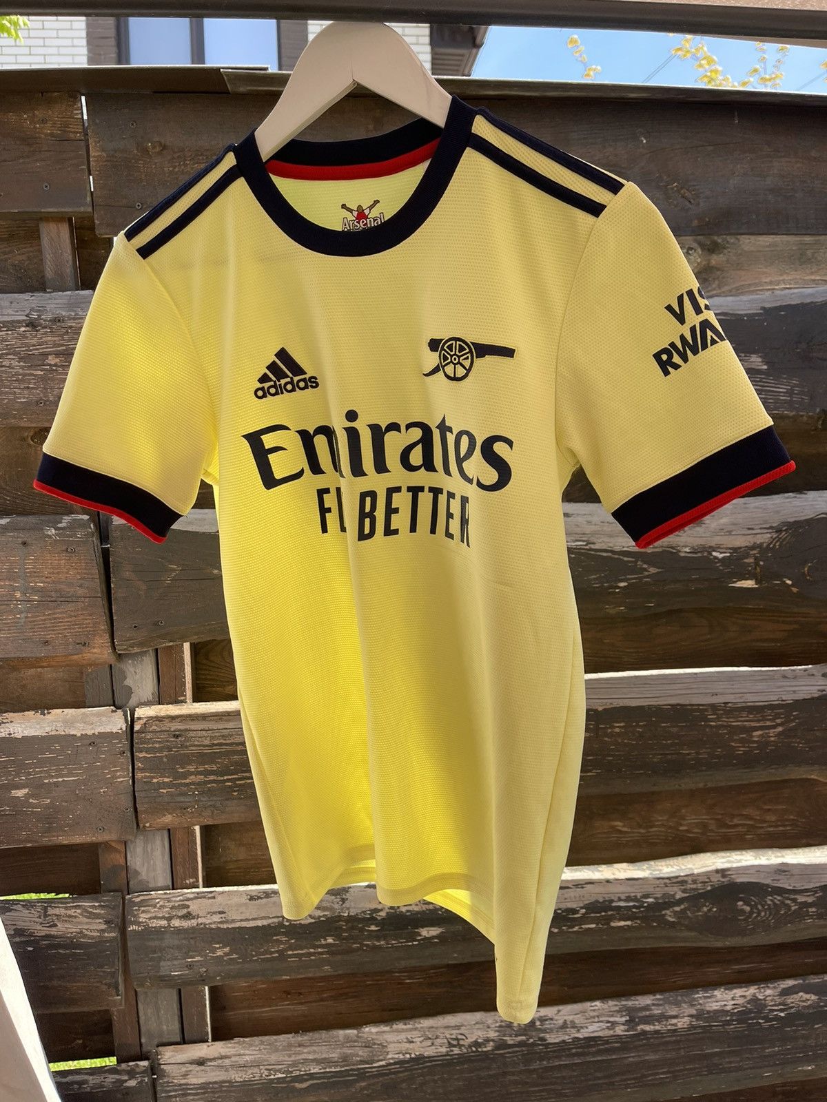 Adidas 2021 Adidas Arsenal soccer jersey Man XS Size US XS / EU 42 / 0 - 12 Thumbnail