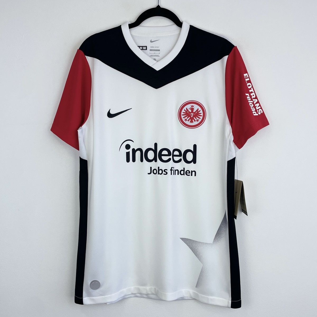 Nike Eintracht Frankfurt Home Nike Jersey Men 2024/2025 Slim Fit Size US L / EU 52-54 / 3 - 1 Thumbnail