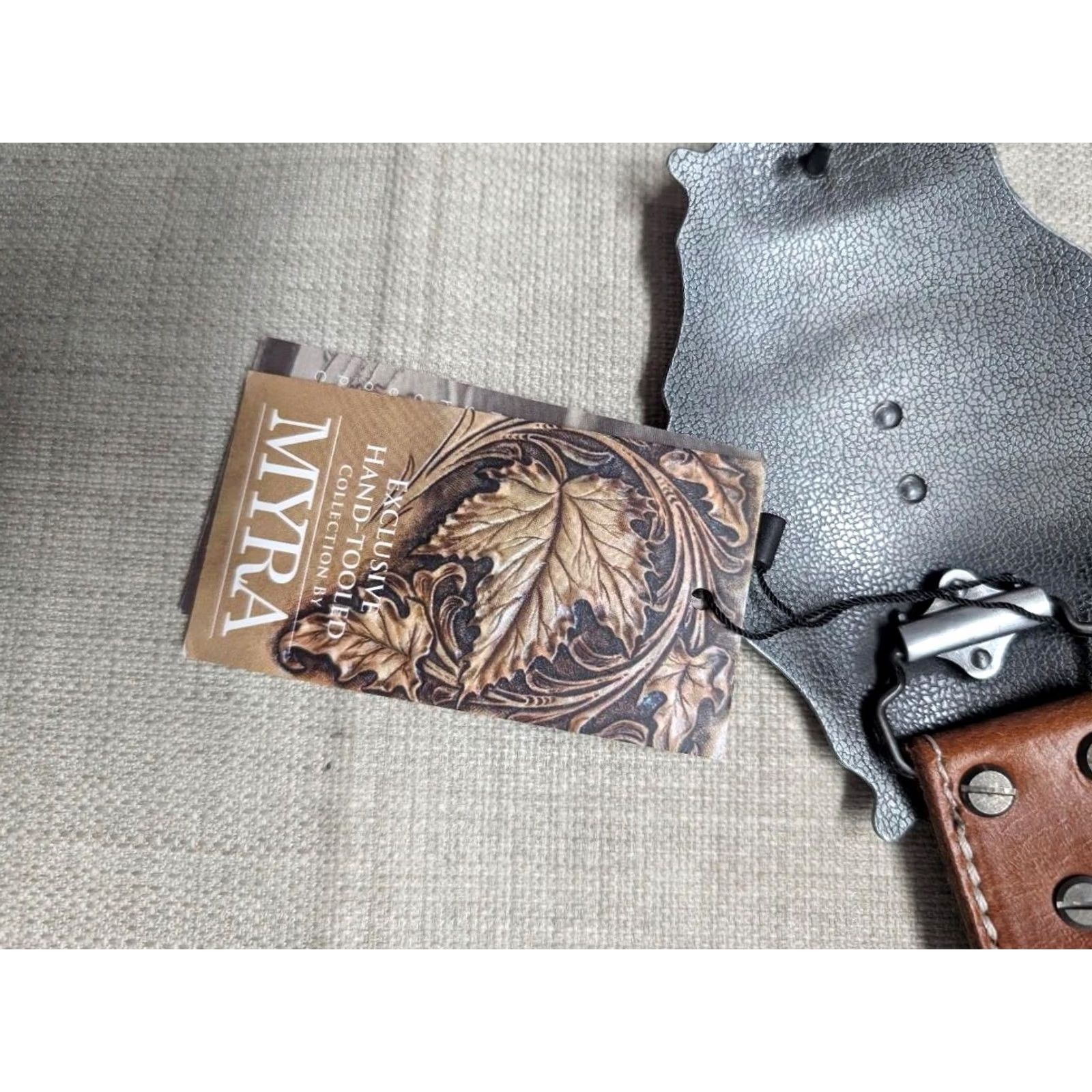 Vintage VINTAGE Myra belt Western Belt Unisex Adults 38 brown Tooled cowhide leather buckle belt 1-1/2" width Size 38 - 6 Thumbnail