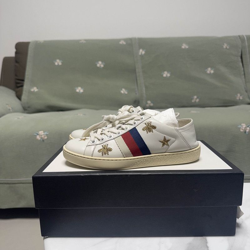 Gucci Gucci Ace Bee and Star Low-Top Sneakers -2508 Size US 5 / IT 35 - 1 Thumbnail