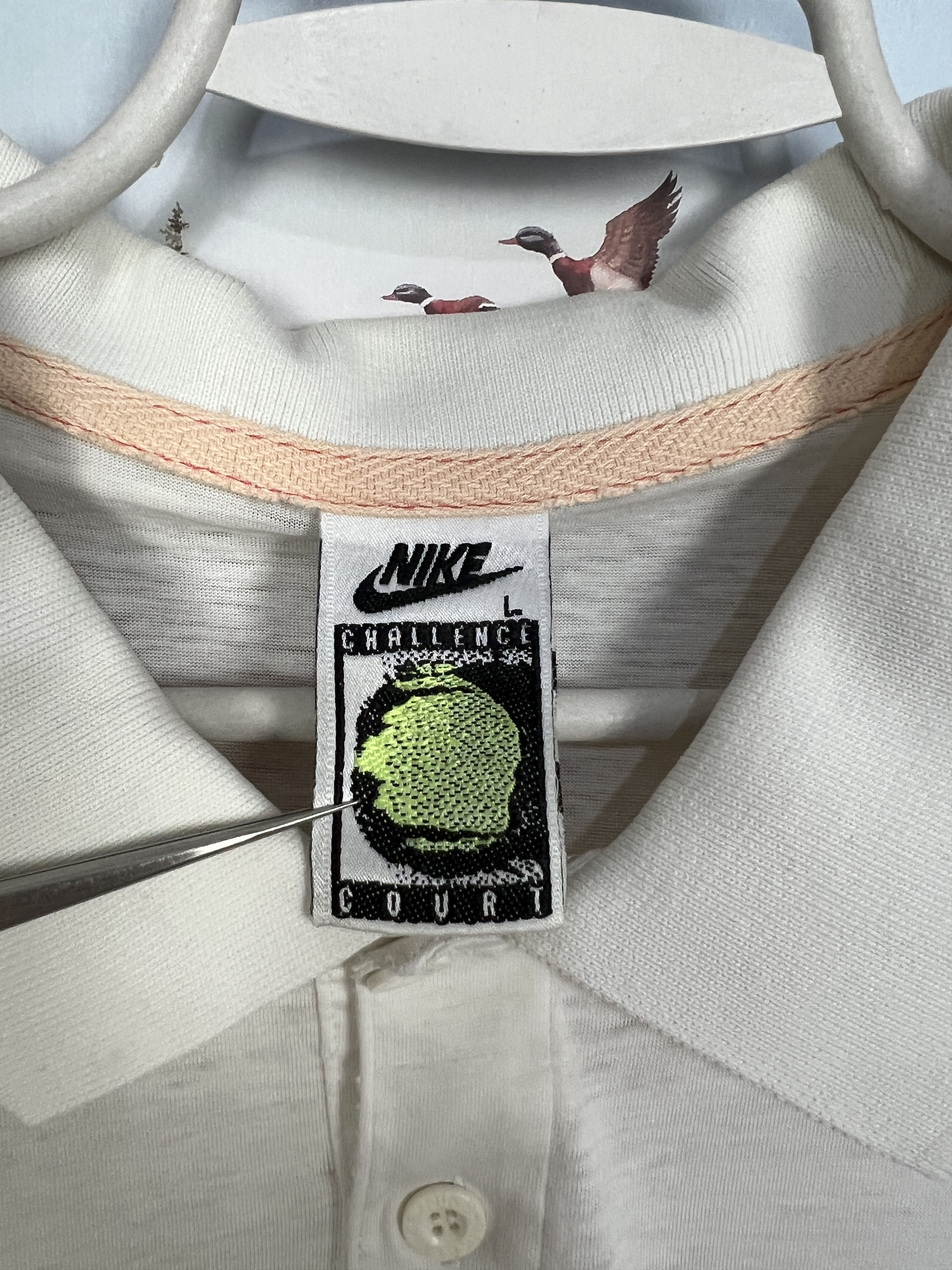 Nike Vintage 90's Nike Court Andre Agassi Tennis Polo Shirt White Size US L / EU 52-54 / 3 - 7 Thumbnail