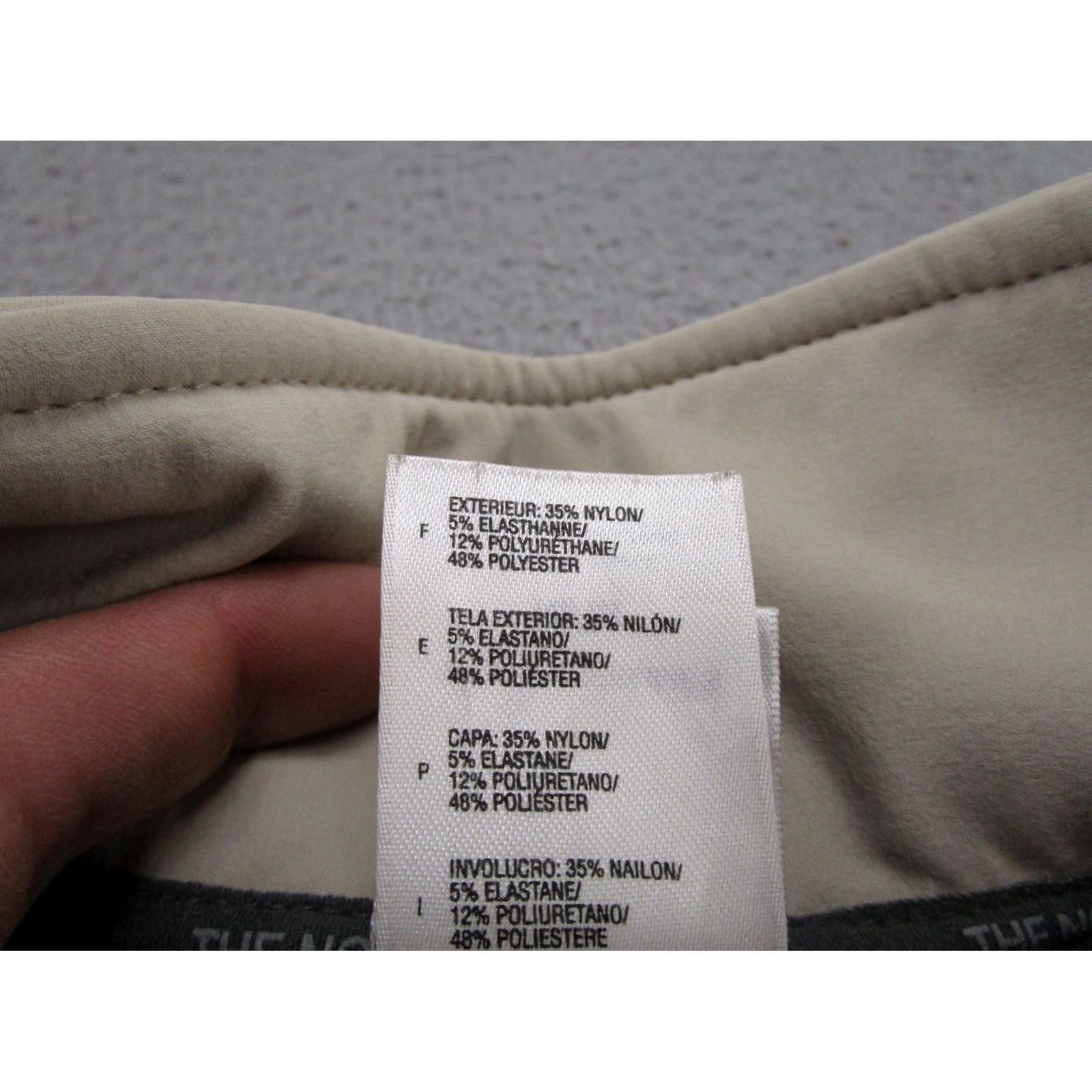 The North Face The North Face Ivory Apex Jacket Women M Soft Shell Lined Outdoor Regular Size Ivory Logo Size M / US 6-8 / IT 42-44 - 6 Thumbnail