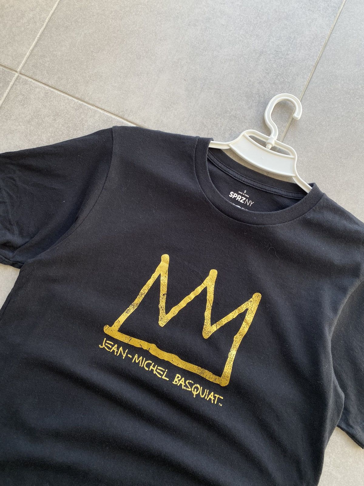 Jean-Michel Basquiat Uniqlo Jean Michel Basquiat Tee Size US S / EU 44-46 / 1 - 3 Thumbnail
