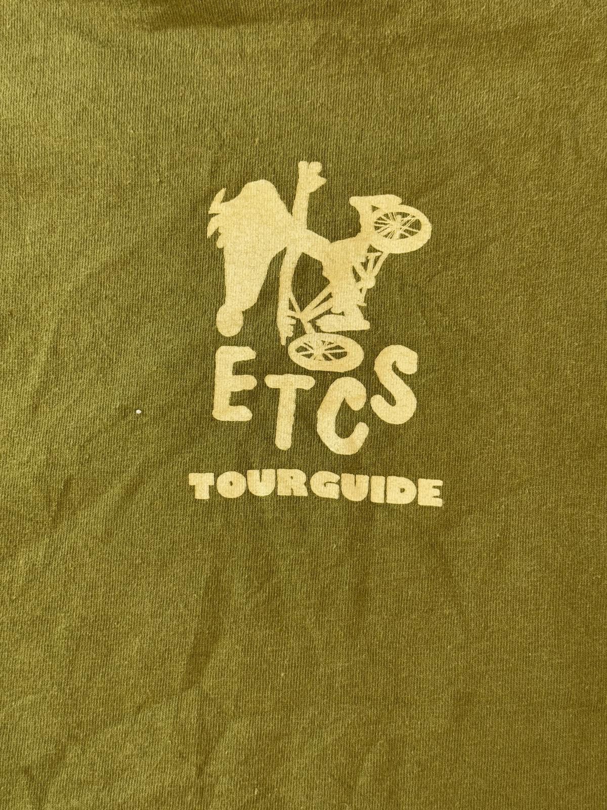 Anvil VTG Escape the City Streets! T-shirt Mountain Bike Tour XL Size US XL / EU 56 / 4 - 5 Thumbnail