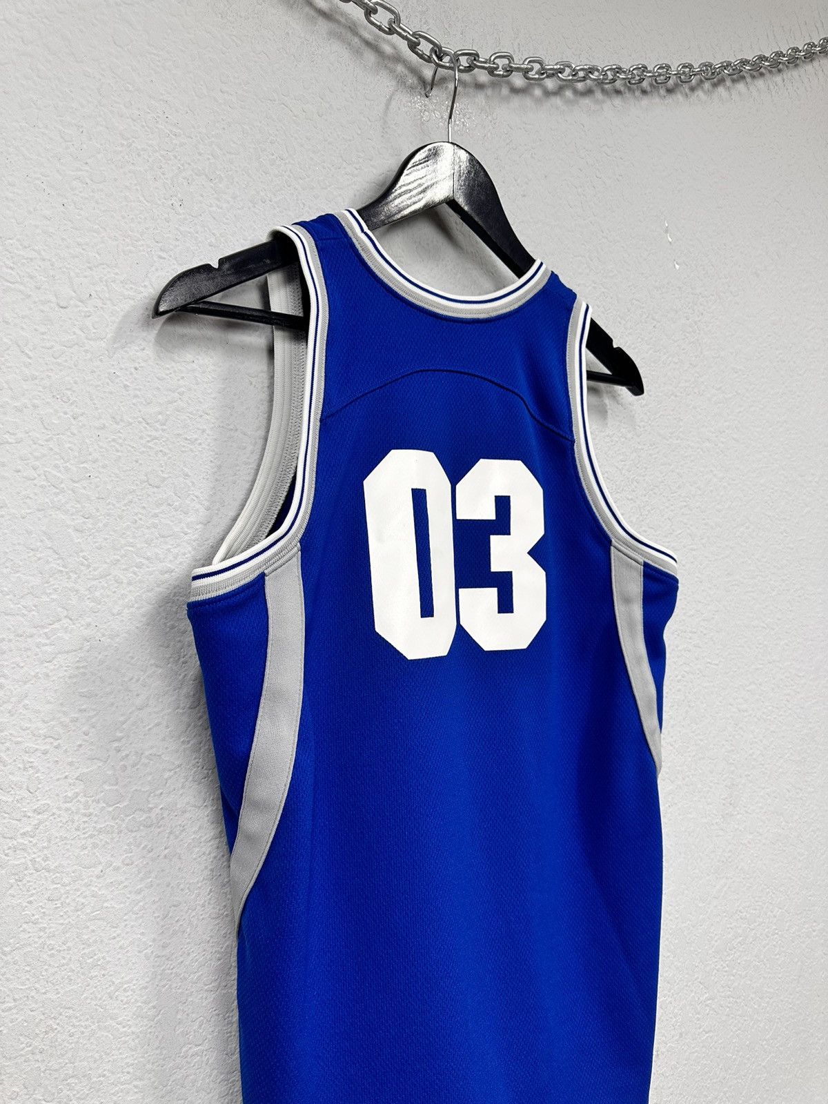 Nike Vintage Nike Jersey Basketball JAMES T-Shirt Jordan Size US M / EU 48-50 / 2 - 10 Thumbnail