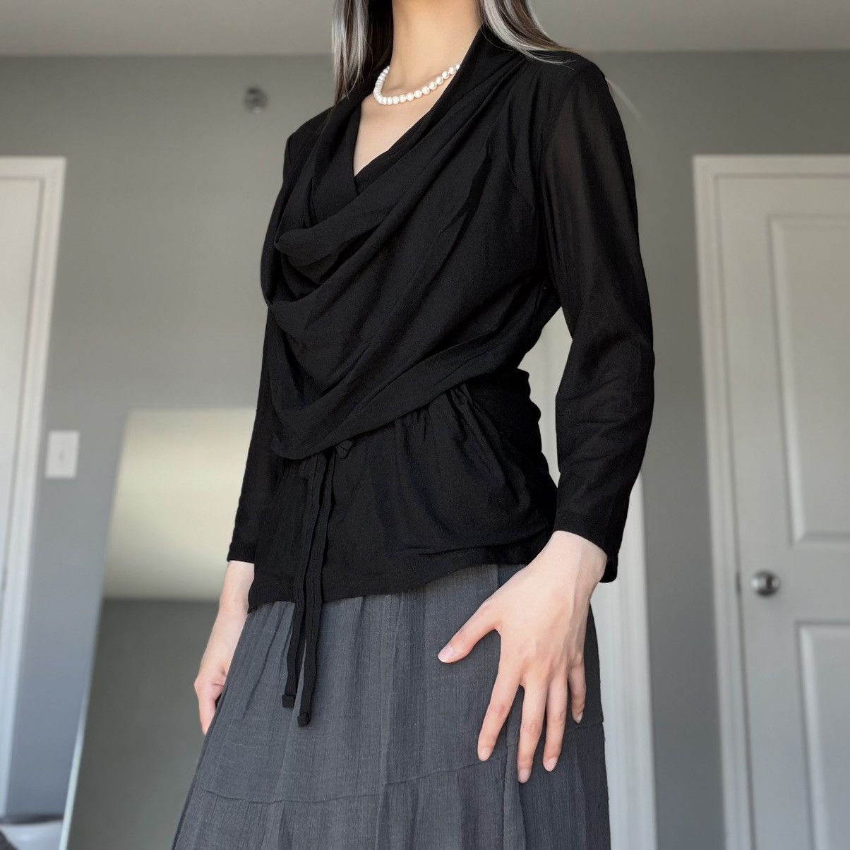 Other Vintage Juliette Black Draped Cowl Neck Blouse w/ Waist Tie Size M / US 6-8 / IT 42-44 - 11 Thumbnail
