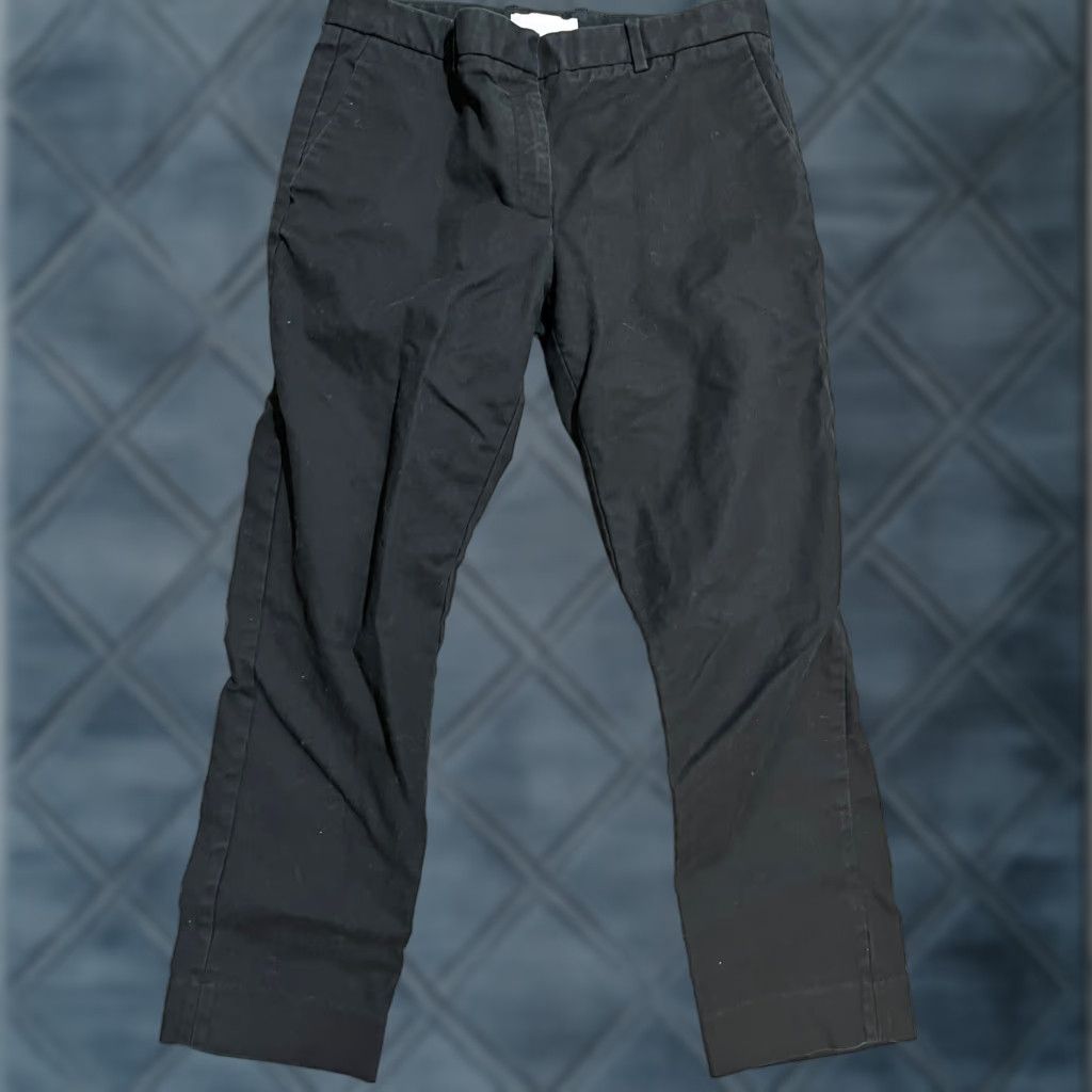 Gap Gap Slim Cropped 2-way-Stretch Women Pants Size 6 Navy Blue Pockets Casual Slim Fit 26 Inseam Womens Size 28" / US 6 / IT 42 - 1 Thumbnail