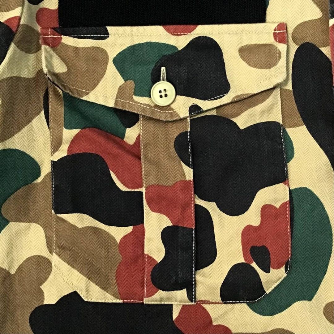 Bape 🔥Vintage🔥 BAPE Apeman Camo Military Shirt a bathing ape NIGO Size US M / EU 48-50 / 2 - 4 Thumbnail