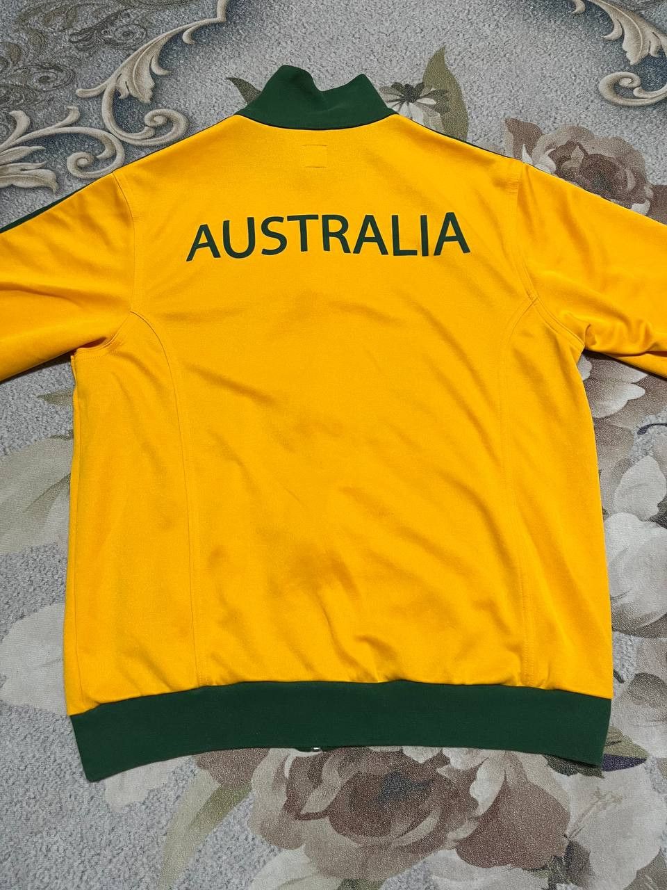 Adidas Vintage Adidas Australia Sweater Size US L / EU 52-54 / 3 - 2 Thumbnail