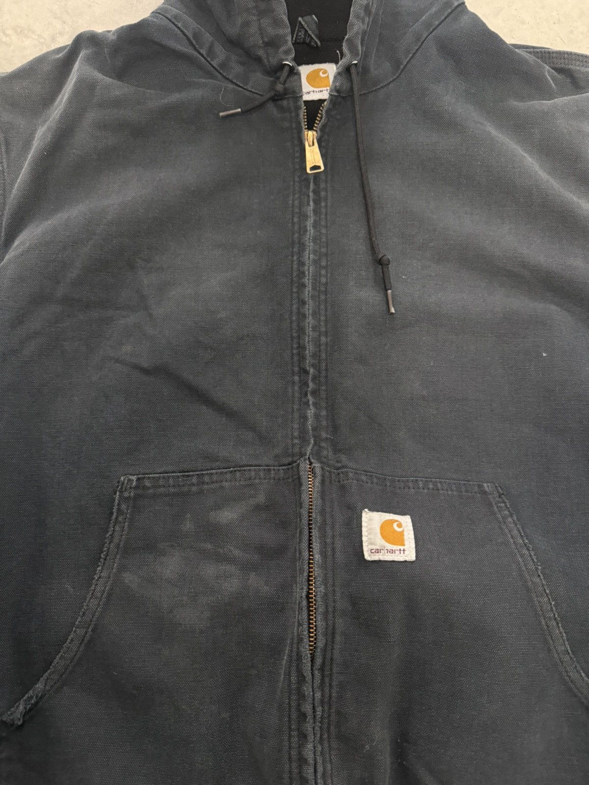 Carhartt Carhartt Black Faded Hooded Canvas Jacket USA Made Vintage Size US XL / EU 56 / 4 - 4 Thumbnail