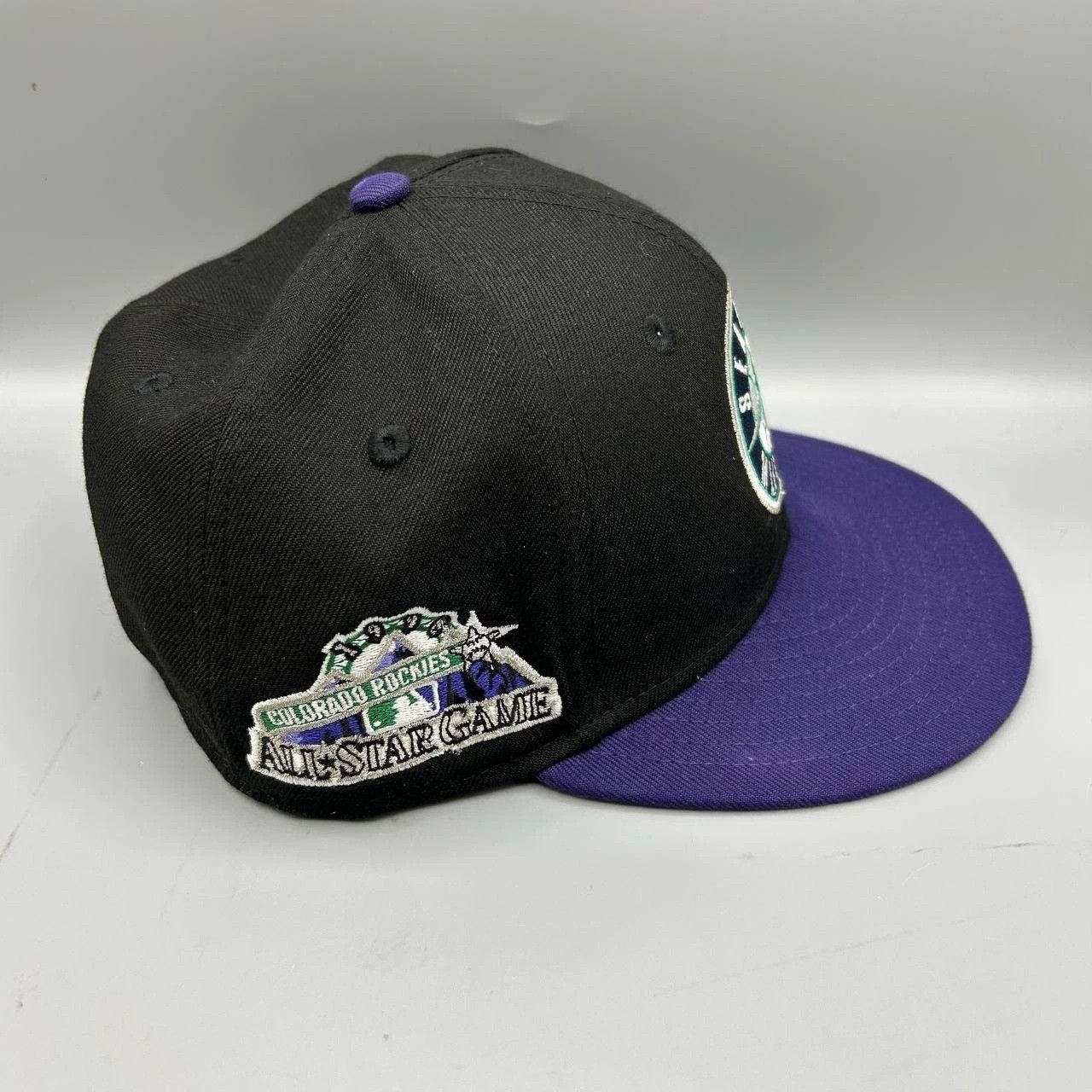New Era Seattle Mariners Hat Men 7 1/4 Black Purple MLB Fitted Cap Size ONE SIZE - 6 Thumbnail