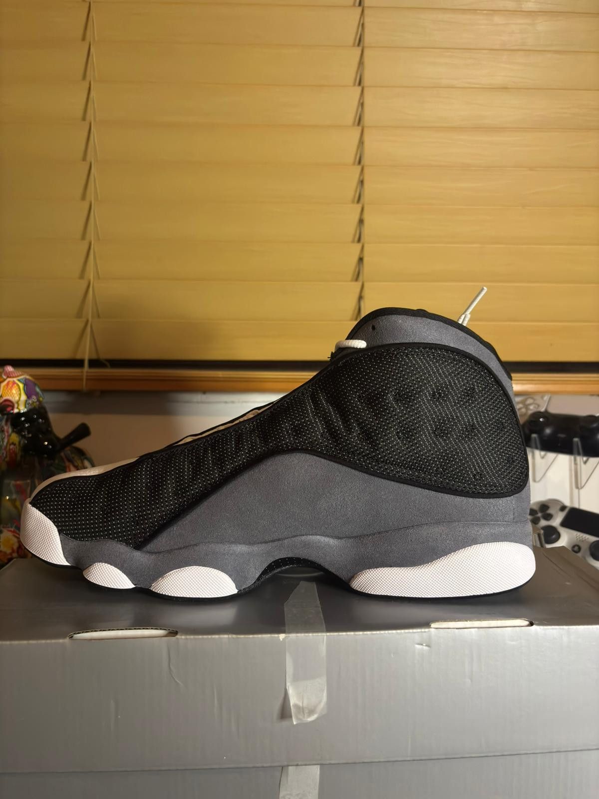Jordan Brand Air Jordan 13 Retro ‘Black Flint’ Size US 11 / EU 44 - 4 Thumbnail