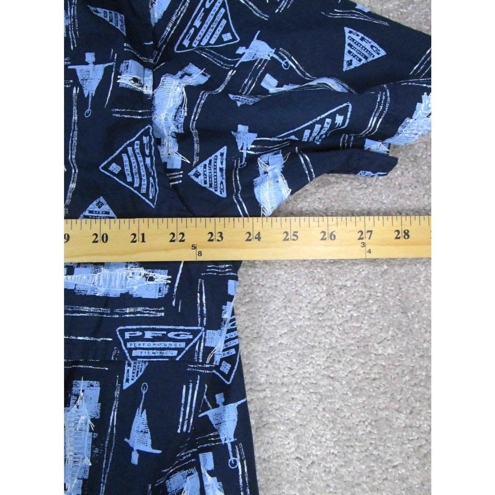 Vintage Columbia PFG Omni-Shade Button-Up Shirt Mens XXL Blue Cotton Fish 2XL Button-Down Collared Short Sleeve Size US XXL / EU 58 / 5 - 6 Thumbnail