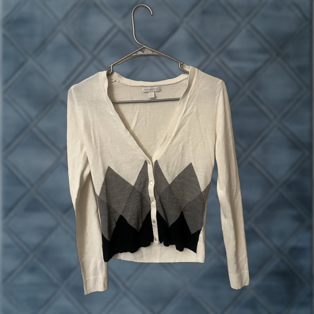 Vintage New York & Company Women's Sweater Cardigan One Word: Shirt? Wait Size S / US 4 / IT 40 - 1 Thumbnail