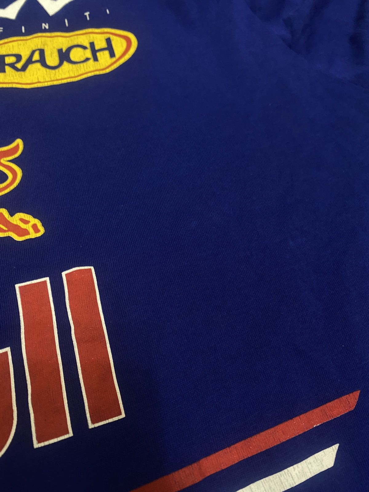 Formula 1 Vintage Red bull formula uno racing big logo tee 00s Size US XL / EU 56 / 4 - 8 Thumbnail