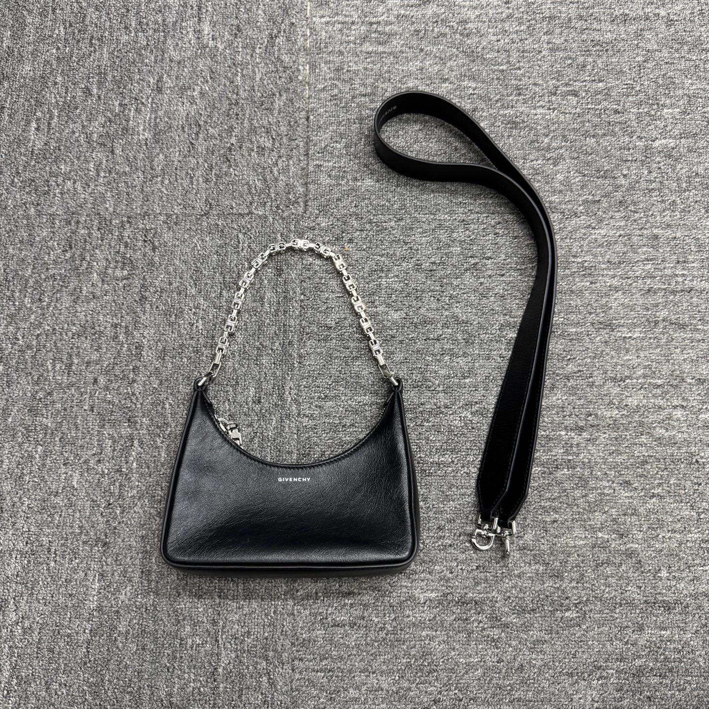Givenchy Givenchy Cut-Out Shoulder Bag 19x5x15cm Size ONE SIZE - 1 Thumbnail