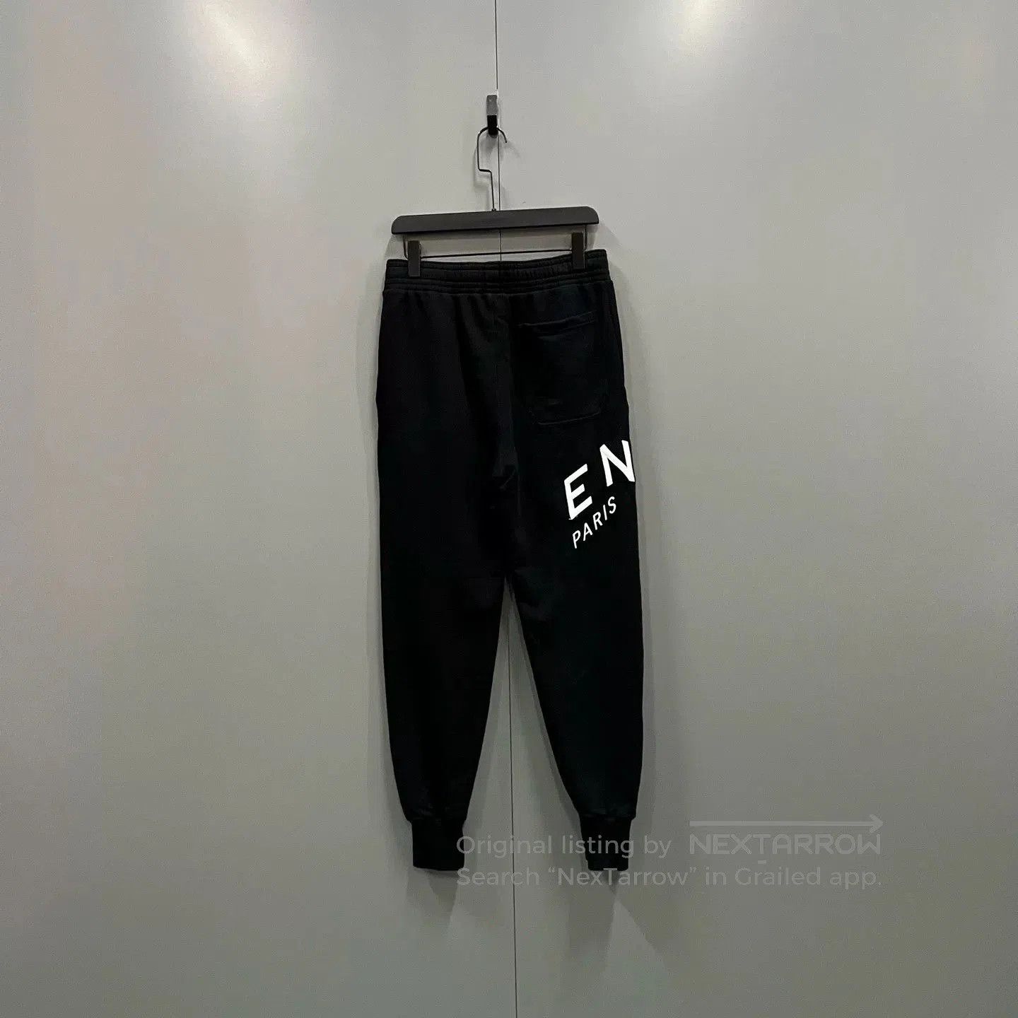 Givenchy Givenchy Black Logo Sweatpants Size L. Size US 34 / EU 50 - 2 Thumbnail