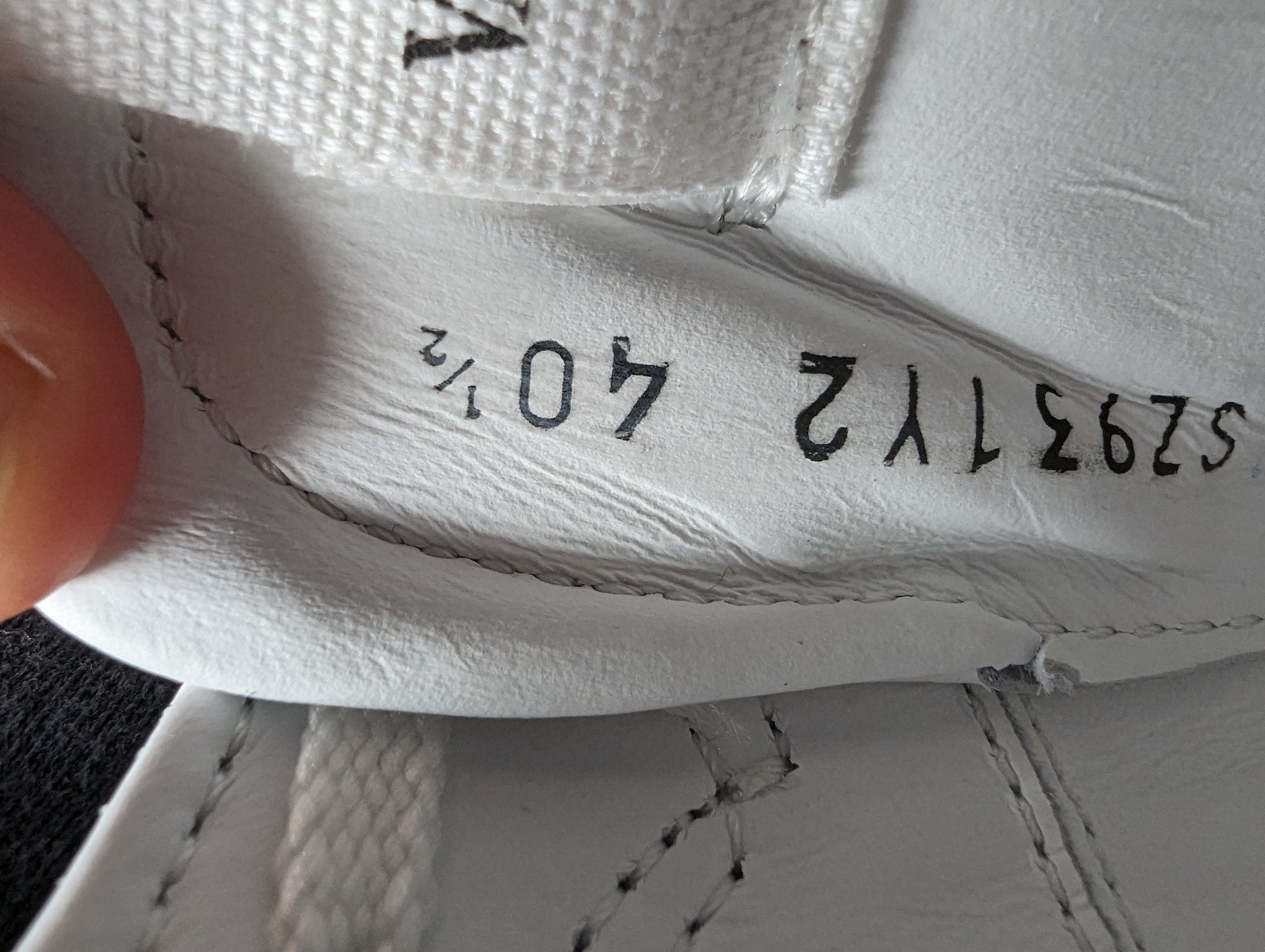 Valentino Valentino Rockstud Untitled Sneaker Size US 7.5 / EU 40-41 - 5 Thumbnail