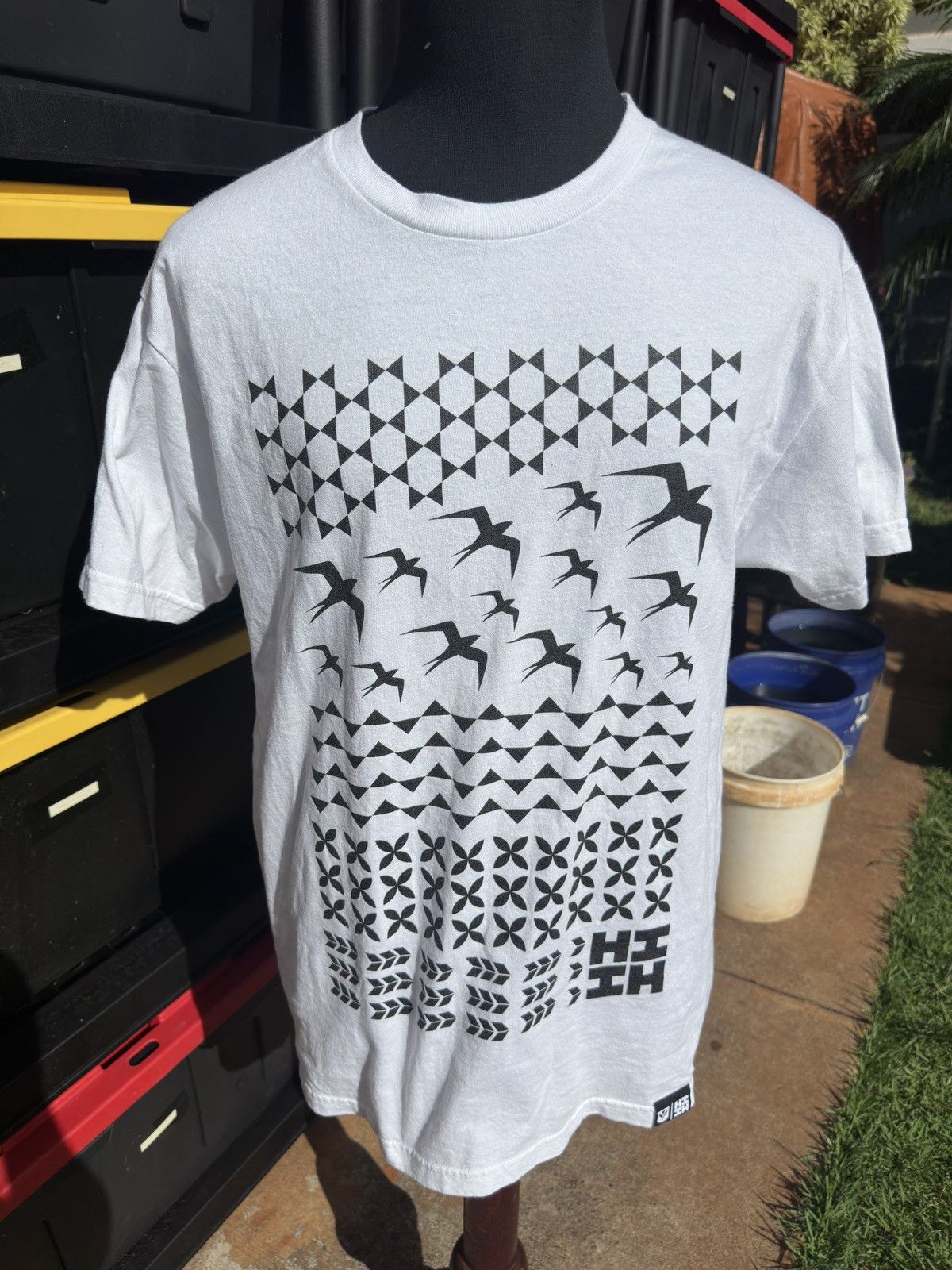 Other PreOwned Hawaii's Finest White Hawaiian Print Men's Large Size US L / EU 52-54 / 3 - 1 Thumbnail