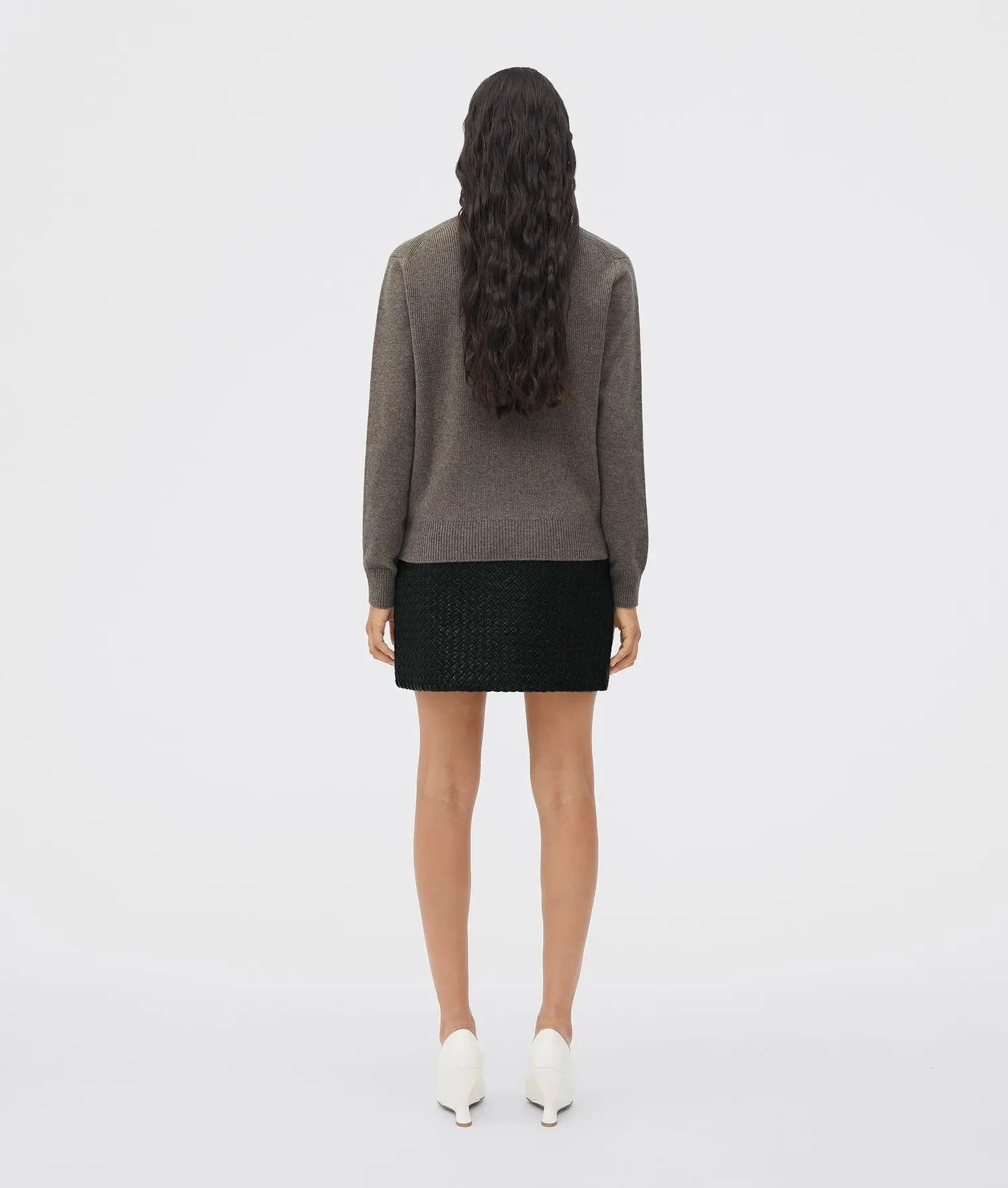 Bottega Veneta o1n1vont0525 Classic Compact Cashmere Sweater in Milkweed Size XL / US 12-14 / IT 48-50 - 3 Thumbnail