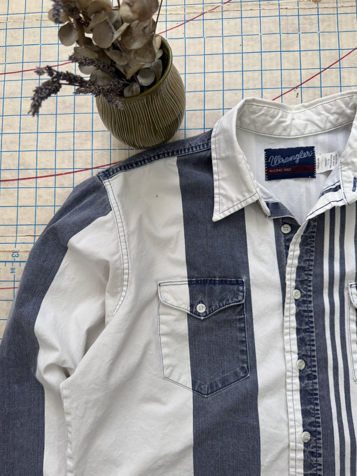 Vintage Vintage Wrangler Brushpopper Vertical Striped Button Up 17 Size US XL / EU 56 / 4 - 3 Thumbnail