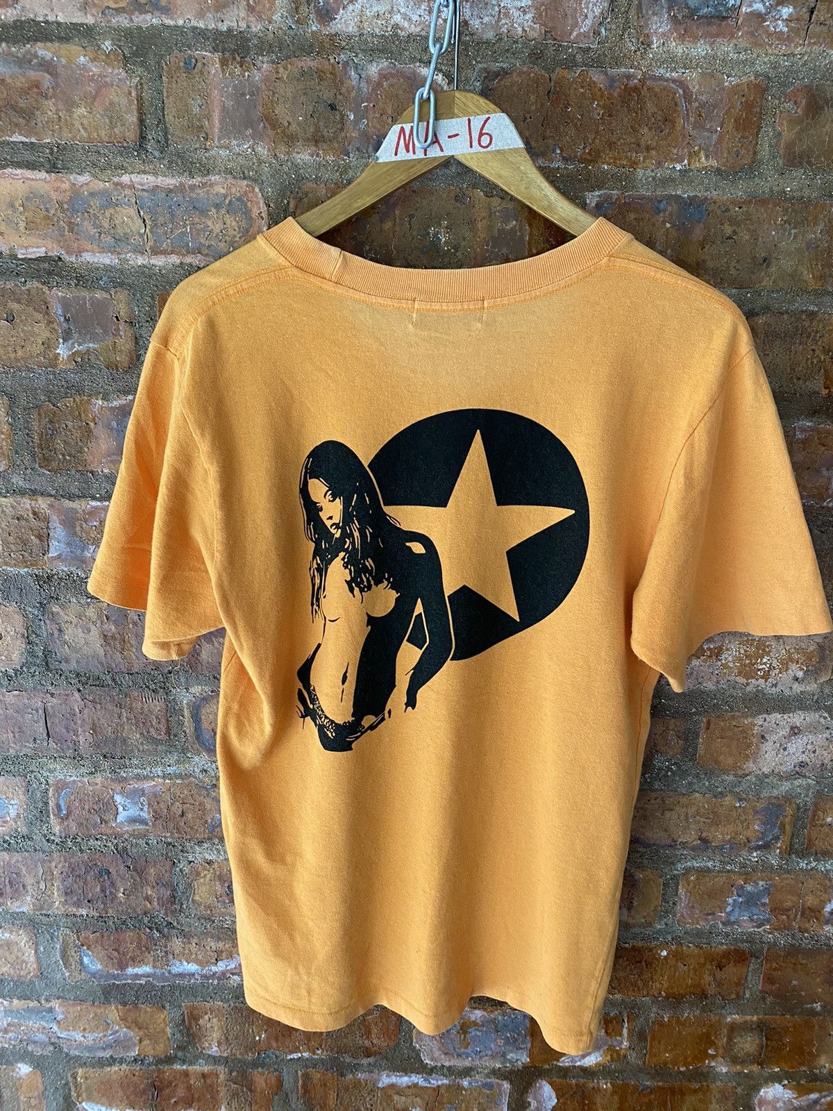 Hysteric Glamour 🔥1990s Hysteric Star pin up tee Size US M / EU 48-50 / 2 - 4 Thumbnail