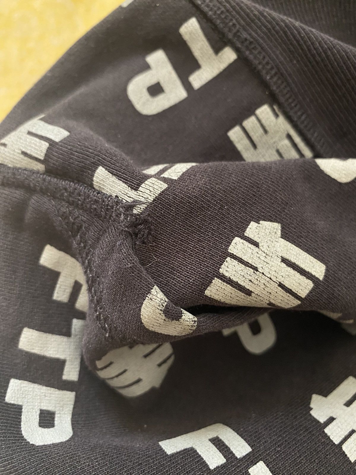 Fuck The Population × Undefeated FTP X undefeated fuckthepopulation hoodie all over OG Size US L / EU 52-54 / 3 - 4 Thumbnail