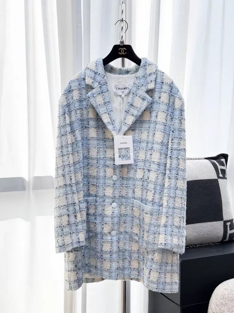 Chanel Chanel Sequin beaded plaid long-sleeved woven tweed long-s Size XS / US 0-2 / IT 36-38 - 1 Thumbnail