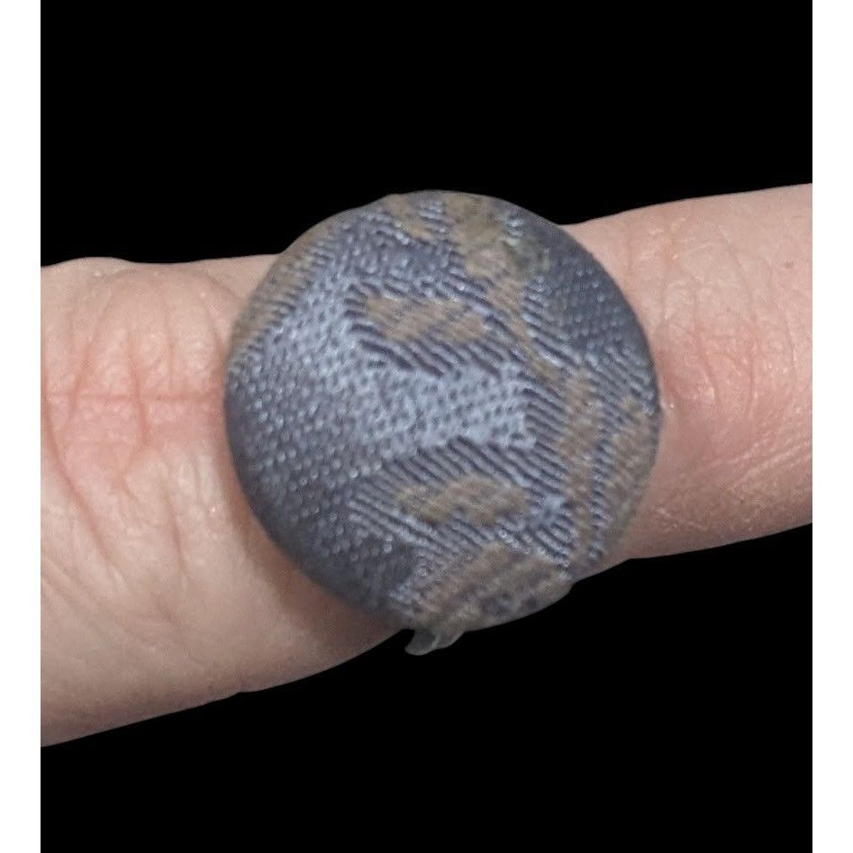 Other Upcycled Vintage Blue Fabric Floral Button Ring Size 6 1/2 Size ONE SIZE - 3 Thumbnail