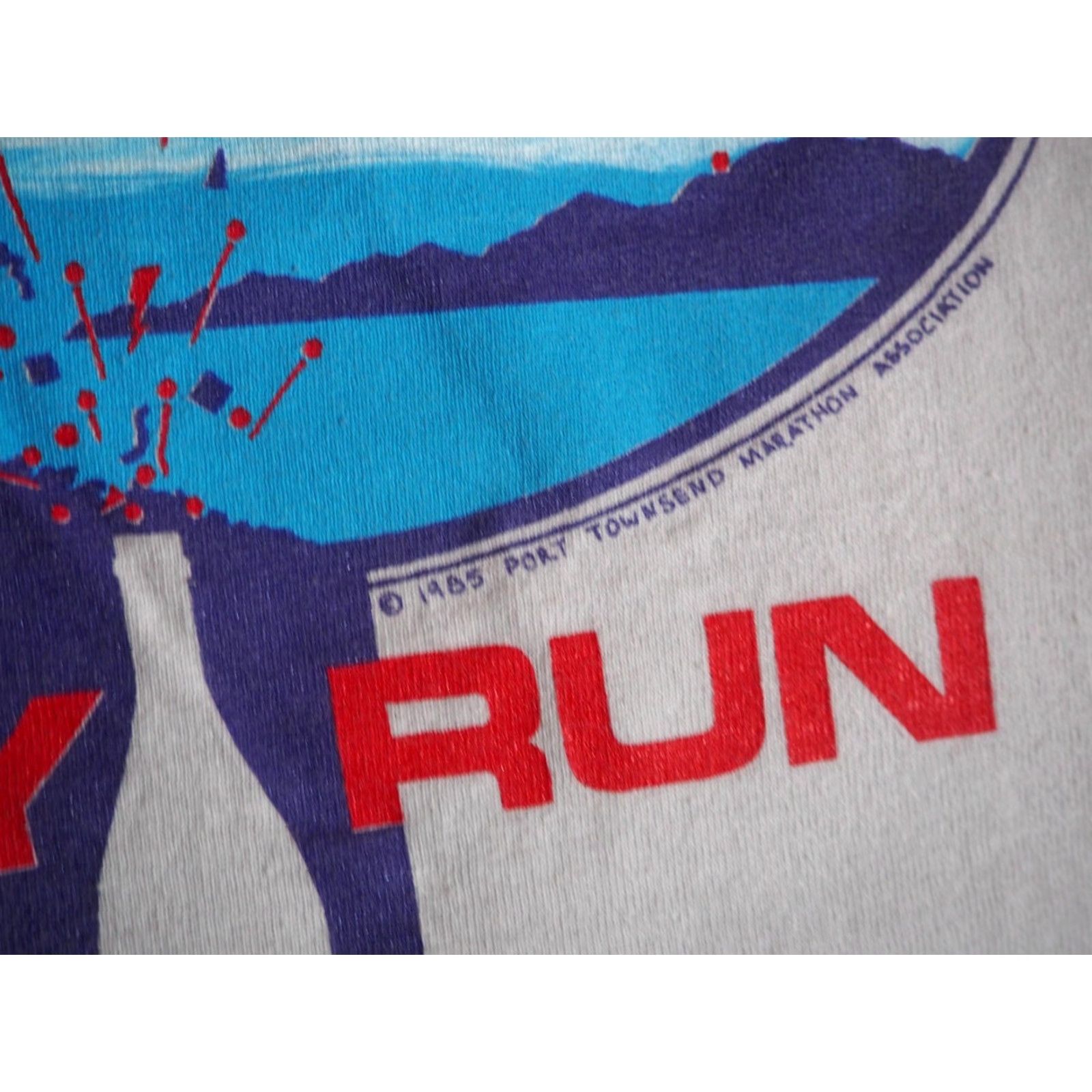 Vintage VTG 80s Oneita Port Townsend WA Rhody Run 1988 Marathon Gray L/S Tee T-Shirt S Size US S / EU 44-46 / 1 - 7 Thumbnail