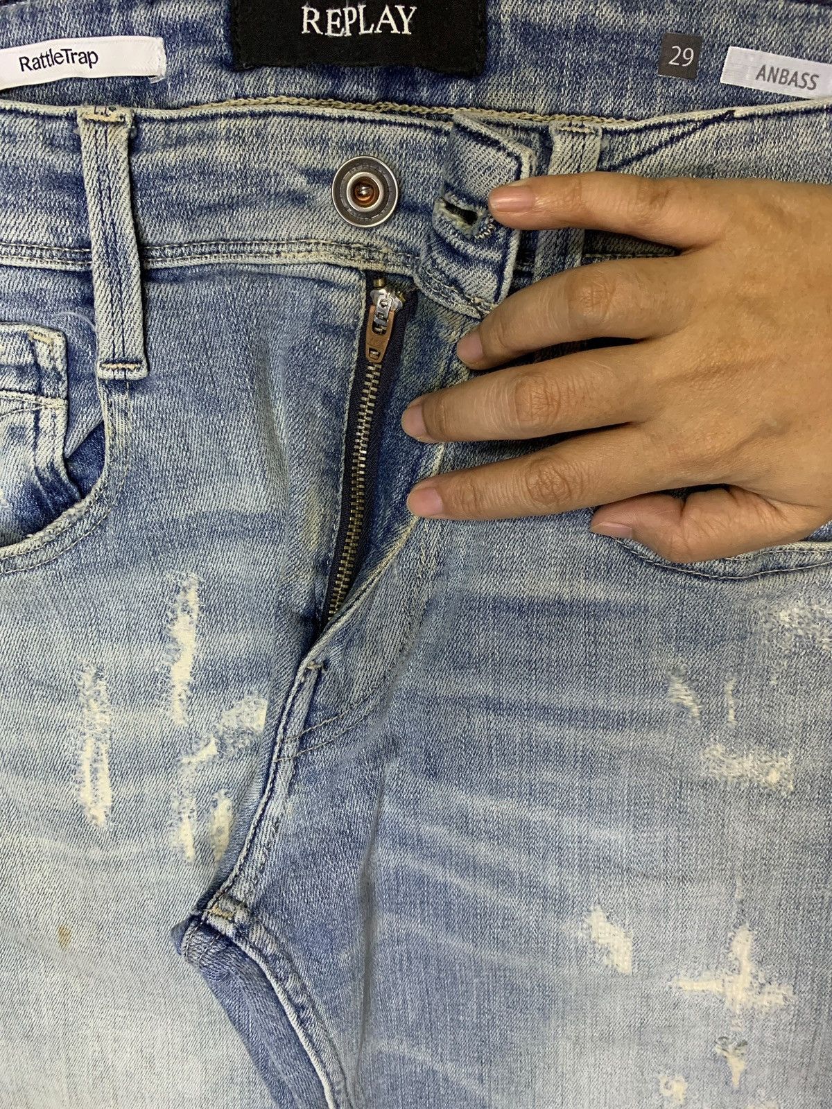 Japanese Brand × Replay Vintage Rattle Trap X Replay Faded Wash Distress Slim Jeans Size US 30 / EU 46 - 3 Thumbnail