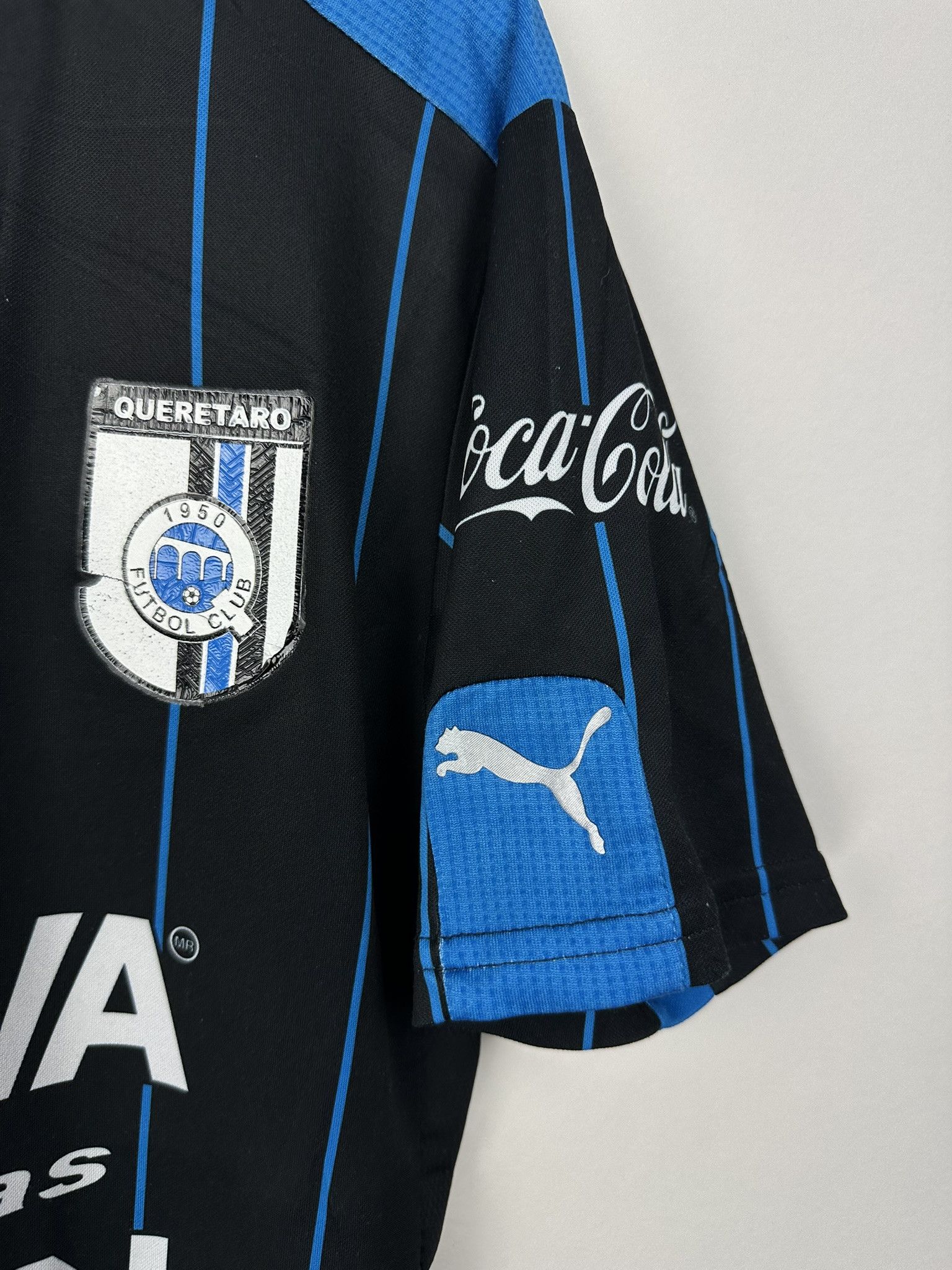 Puma Queretaro FC 2015/16 Home [M] Football Soccer Jersey Mexico Size US M / EU 48-50 / 2 - 4 Thumbnail