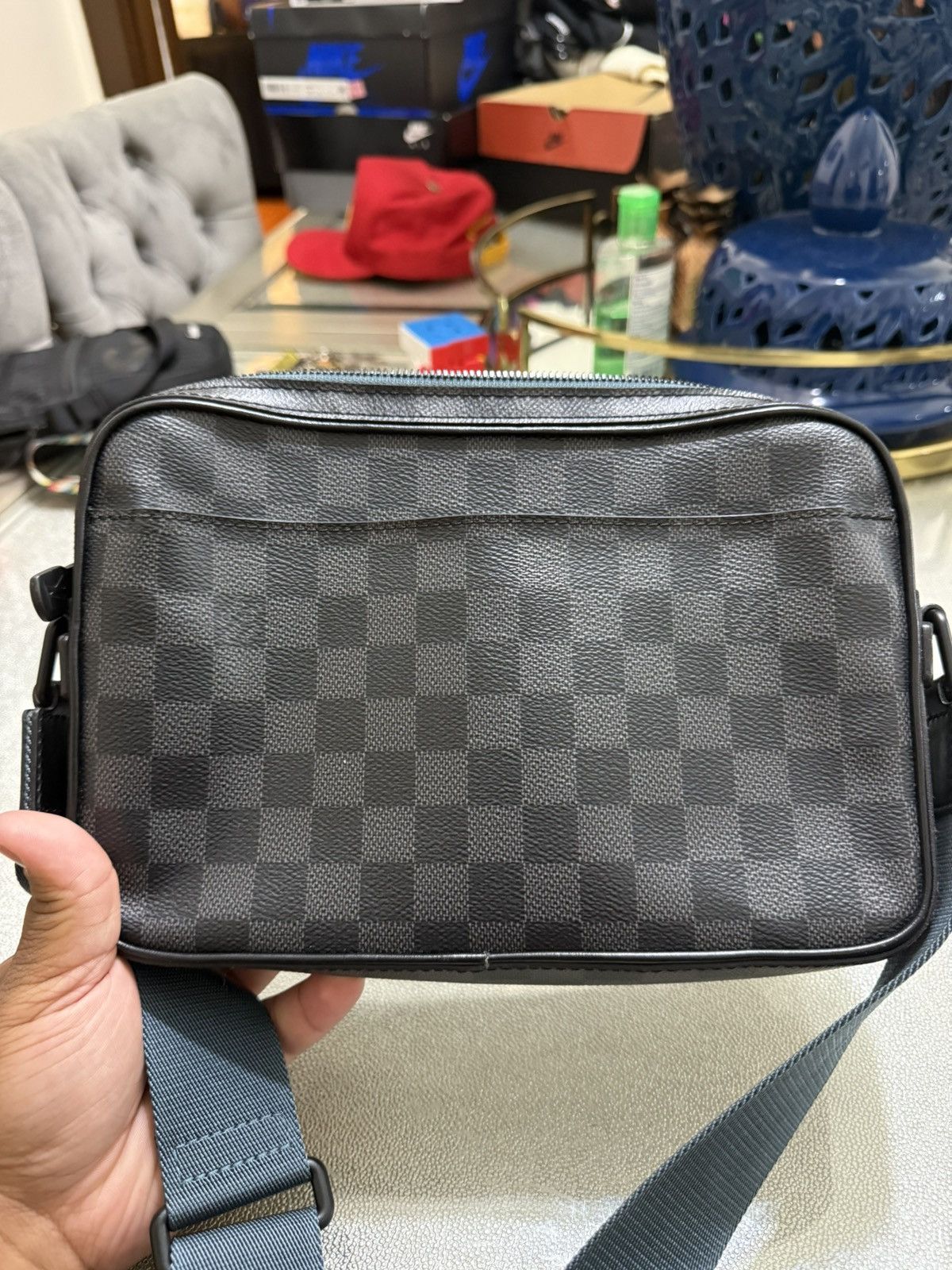 Louis Vuitton Louis Vuitton Damier Alpha Messenger Side Bag Black Size ONE SIZE - 14 Thumbnail