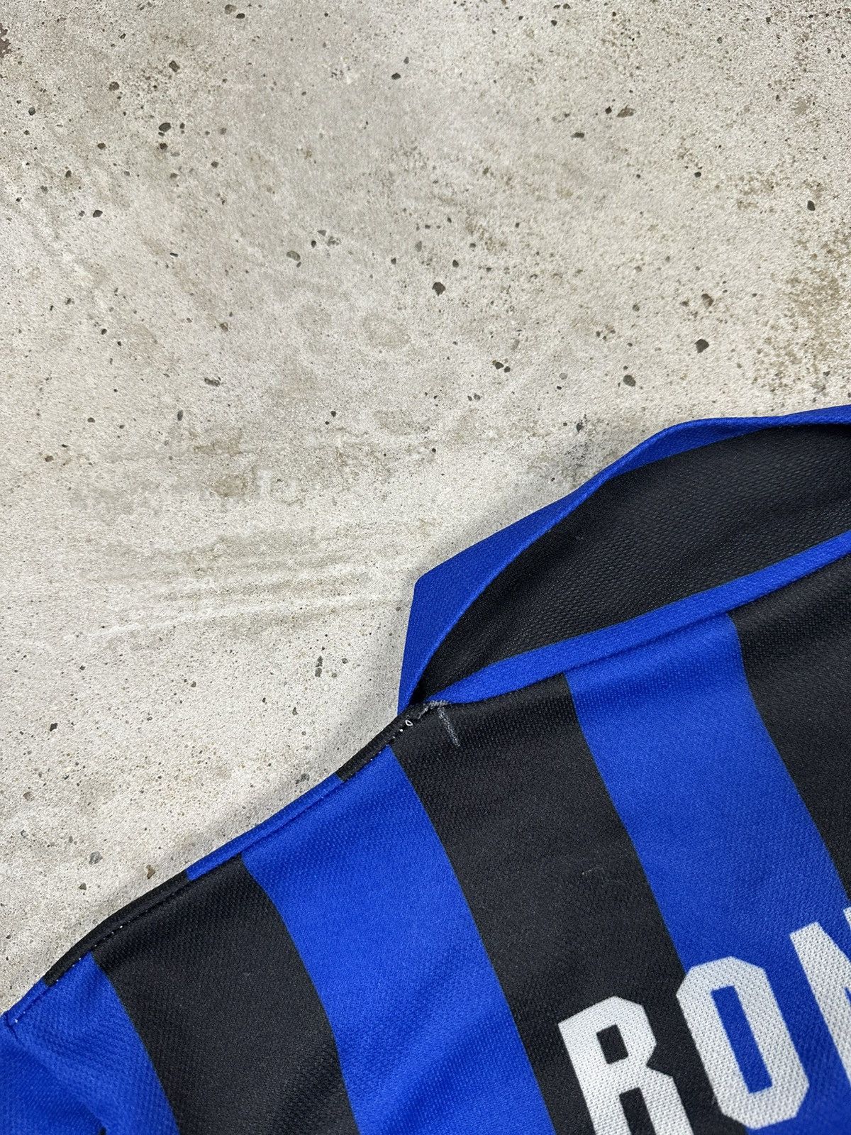 Other Vintage 90s Inter Milan Ronaldo Nazario Home Jersey Size US L / EU 52-54 / 3 - 13 Thumbnail