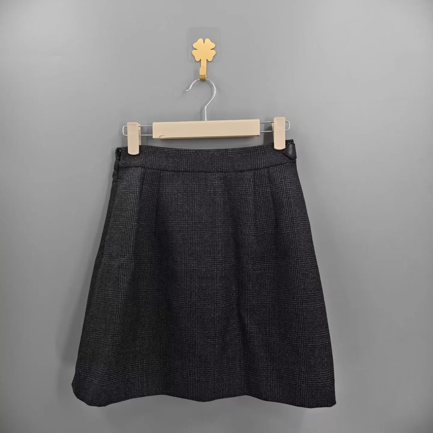 Miu Miu MIU MIU Wool Skirt Women's 42 99 Size 28" / US 6 / IT 42 - 2 Thumbnail