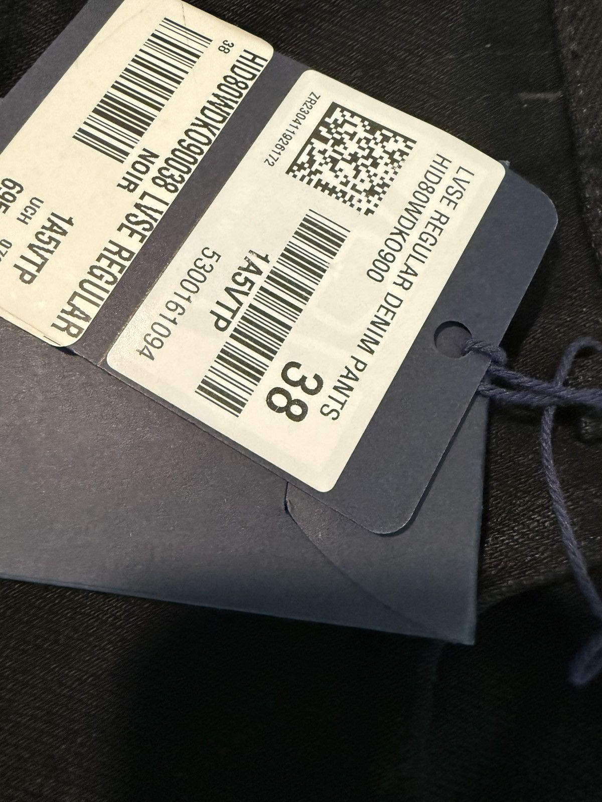 Louis Vuitton Authentic LOUIS VUITTON signature STRAIGHT LEG BLACK JEANS Size US 38 / EU 54 - 10 Thumbnail