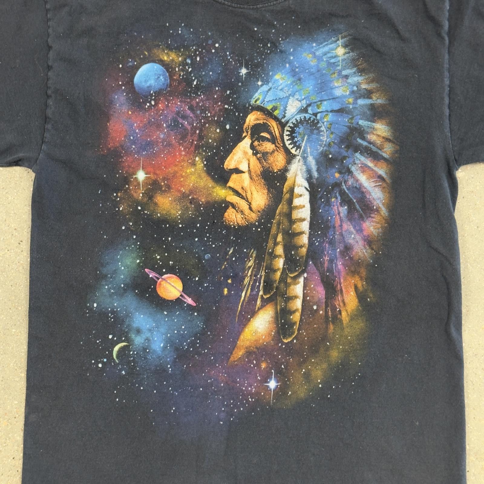 Fruit Of The Loom Vintage FOTL Trippy Cherokee Native American Space T-Shirt M Size US M / EU 48-50 / 2 - 2 Thumbnail