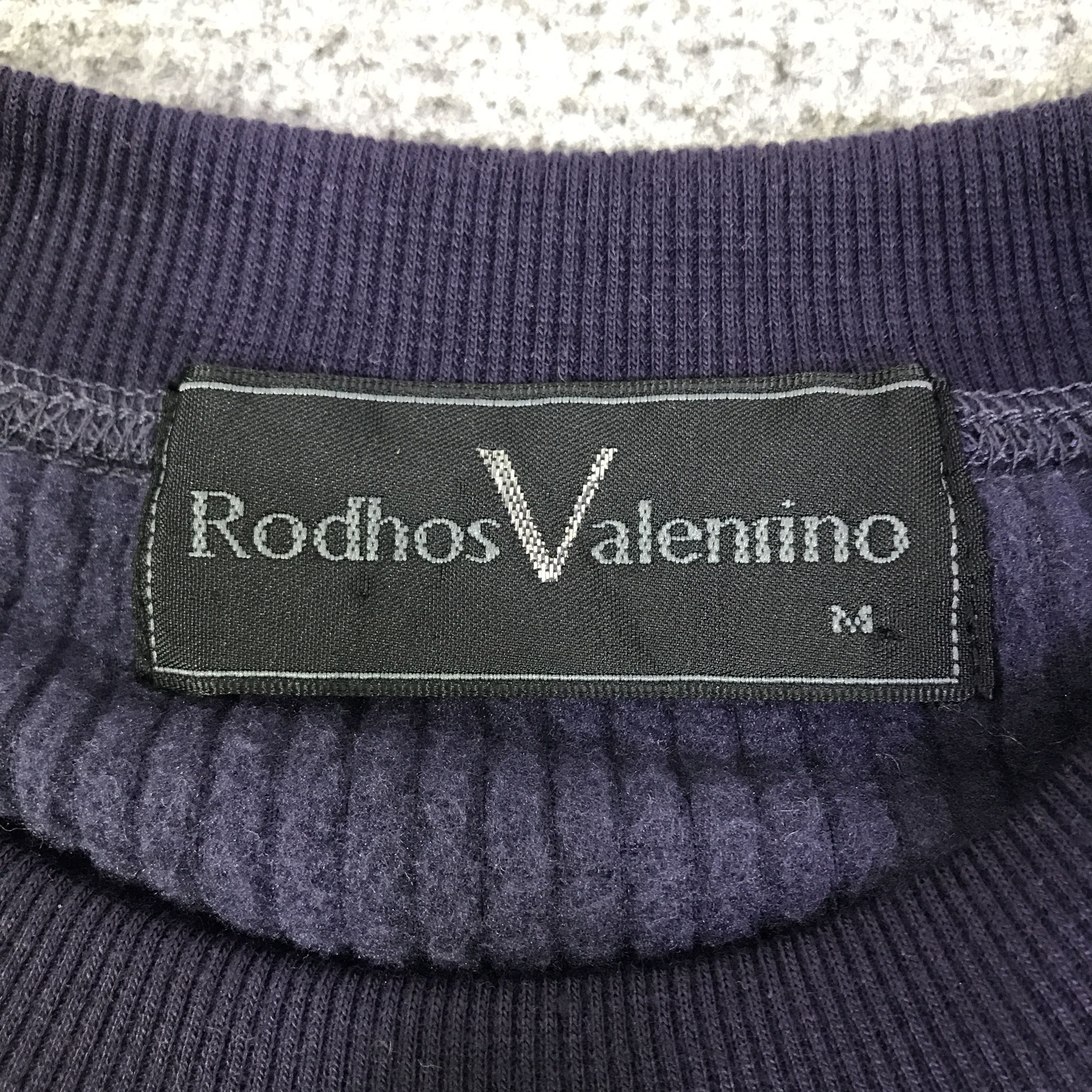 Japanese Brand rodhos valenrino sweatshirt K114B22 Size US M / EU 48-50 / 2 - 10 Thumbnail