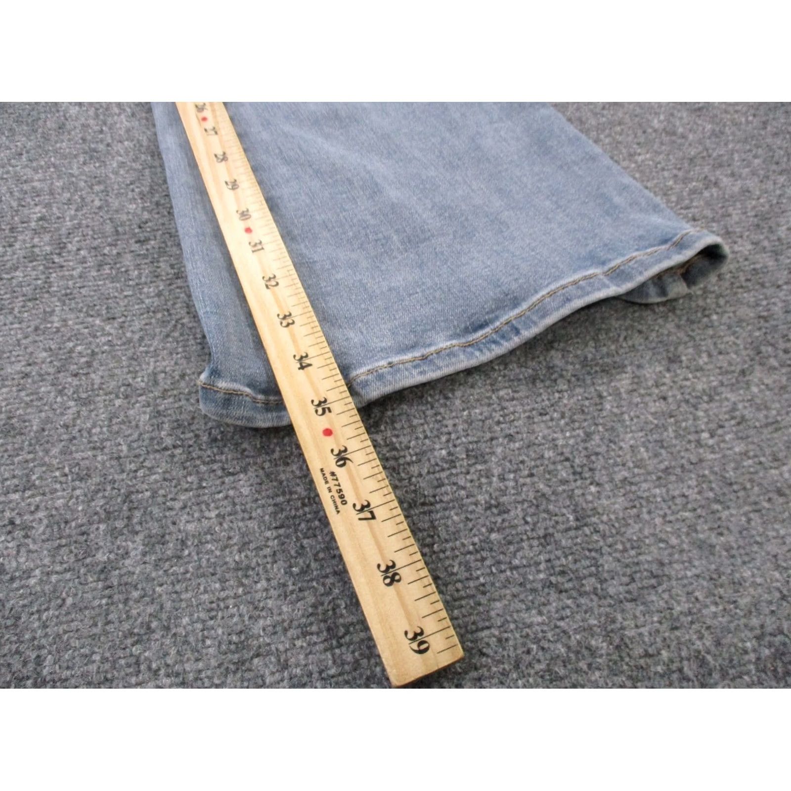 Free People Free People Jeans Womens 26 Denim Flared Hippie 90s Style Casual Cotton Polyester Spandex White 26 Inseam 35 Inseam Mens Womens Girls? Size 26" / US 2 / IT 38 - 4 Thumbnail