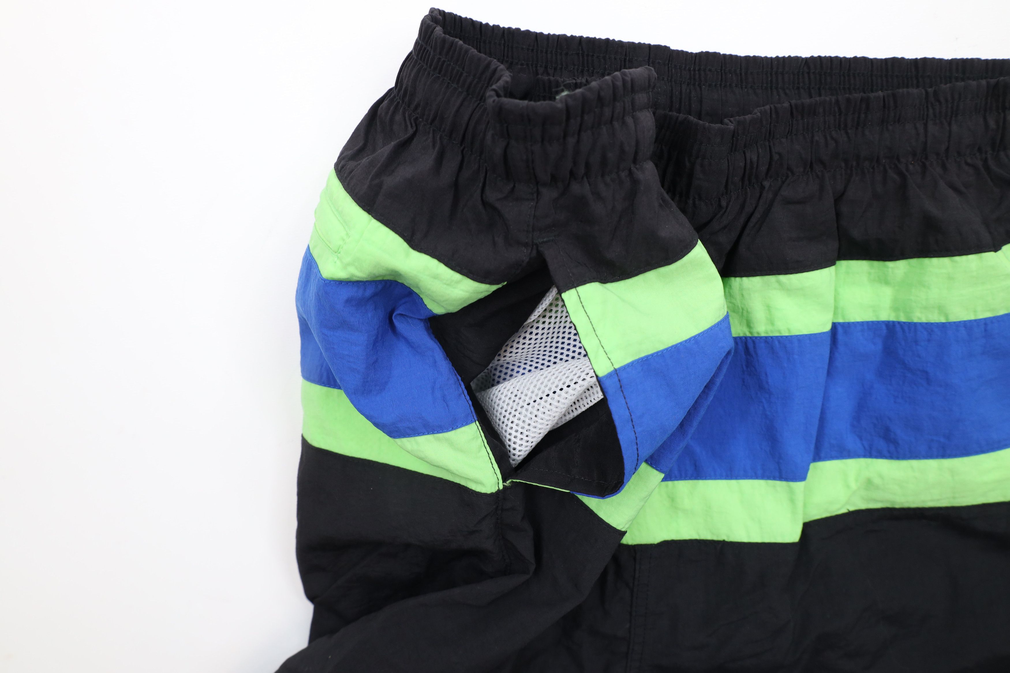 Vintage Vintage 90s Streetwear Above Knee Lined Shorts Swim Trunks Size US 34 / EU 50 - 7 Thumbnail